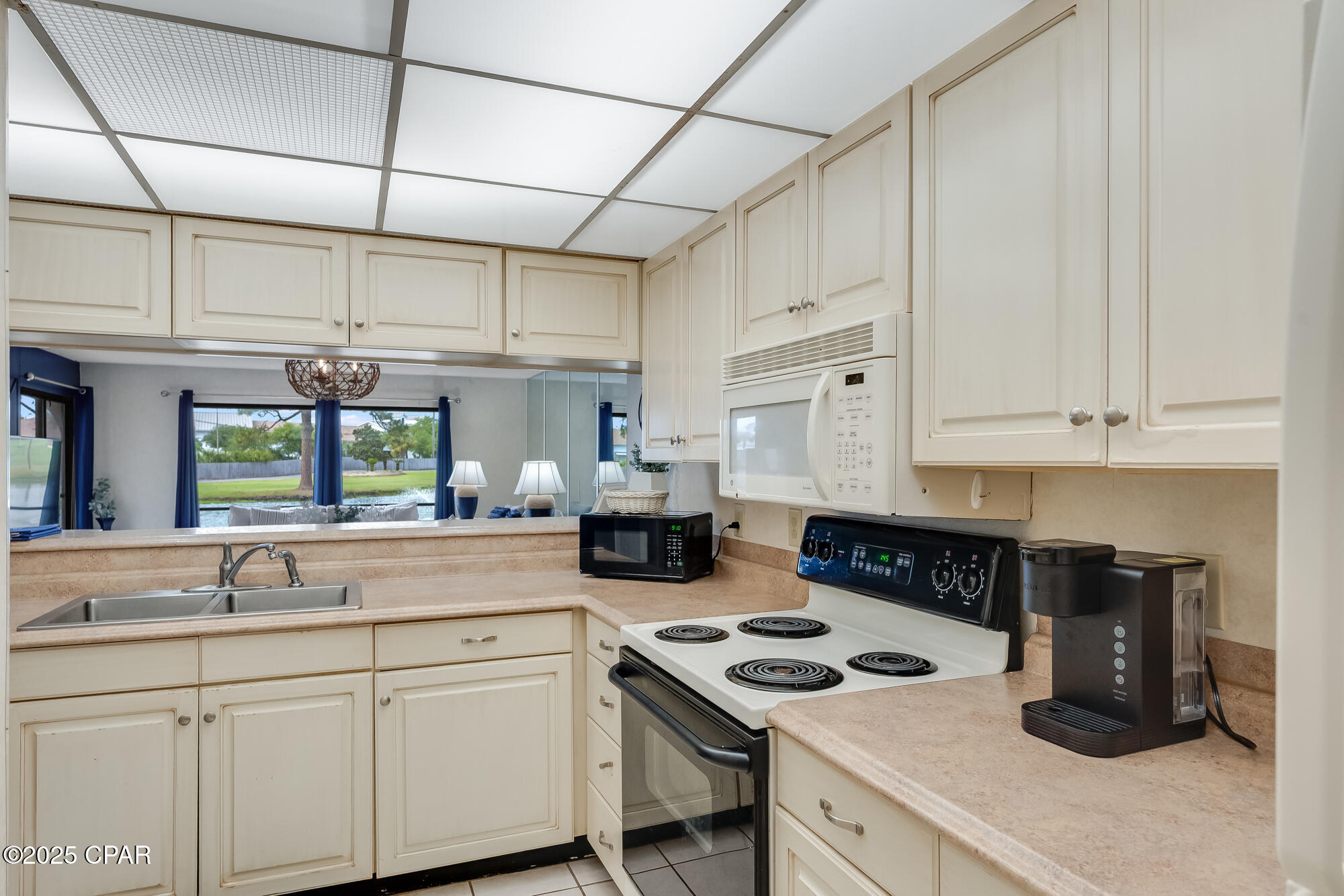 0zrbep0loi6kdr9i6ufv6ri_s9tykqar 7rtbyxj3yi