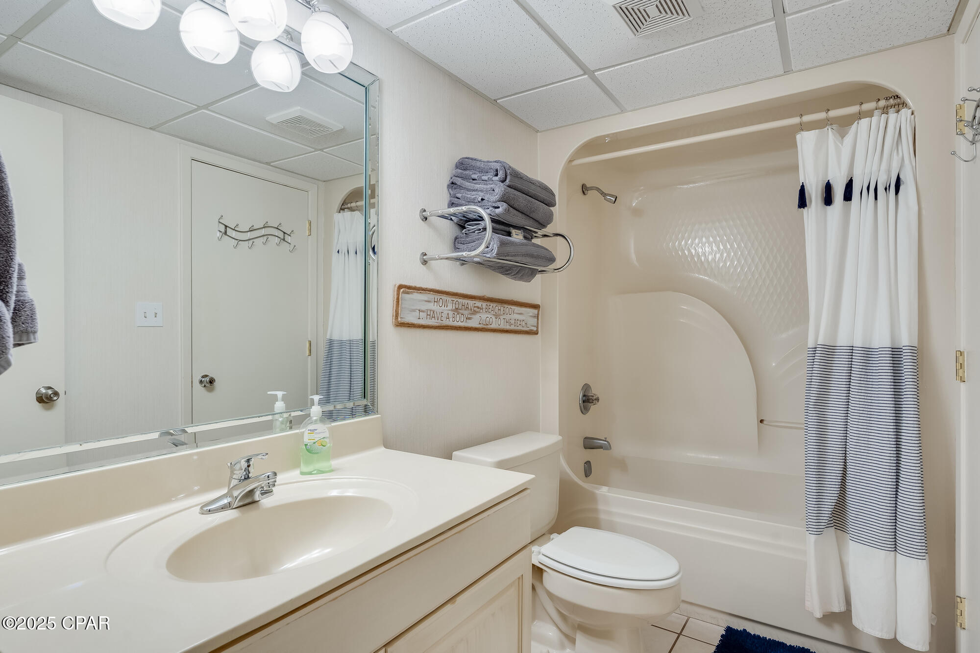 Zpnydcnk8n2_dkbliawvoctdyphgjviyp3dlzgg0 Ew