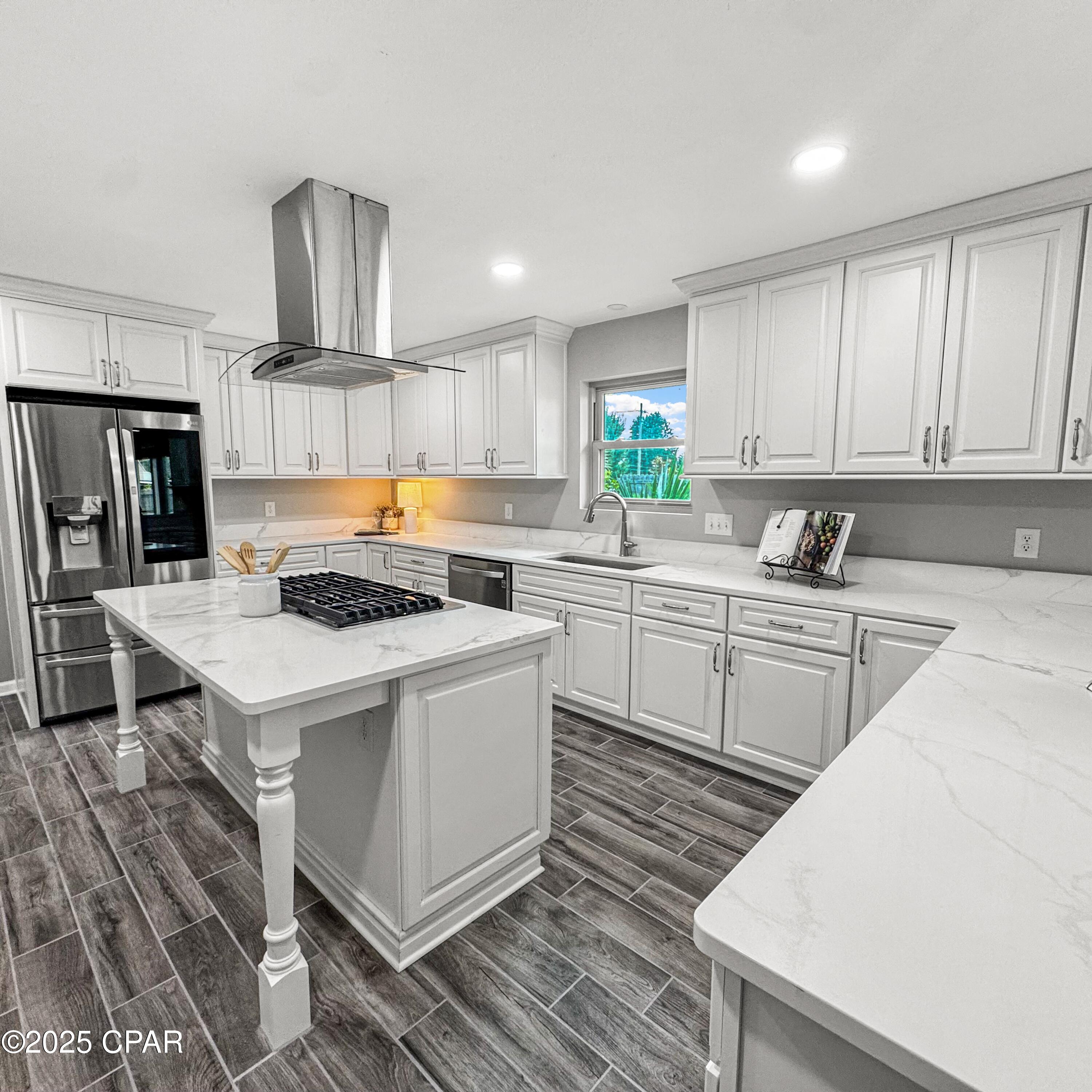 Image 11 For 3337 Jenks Avenue