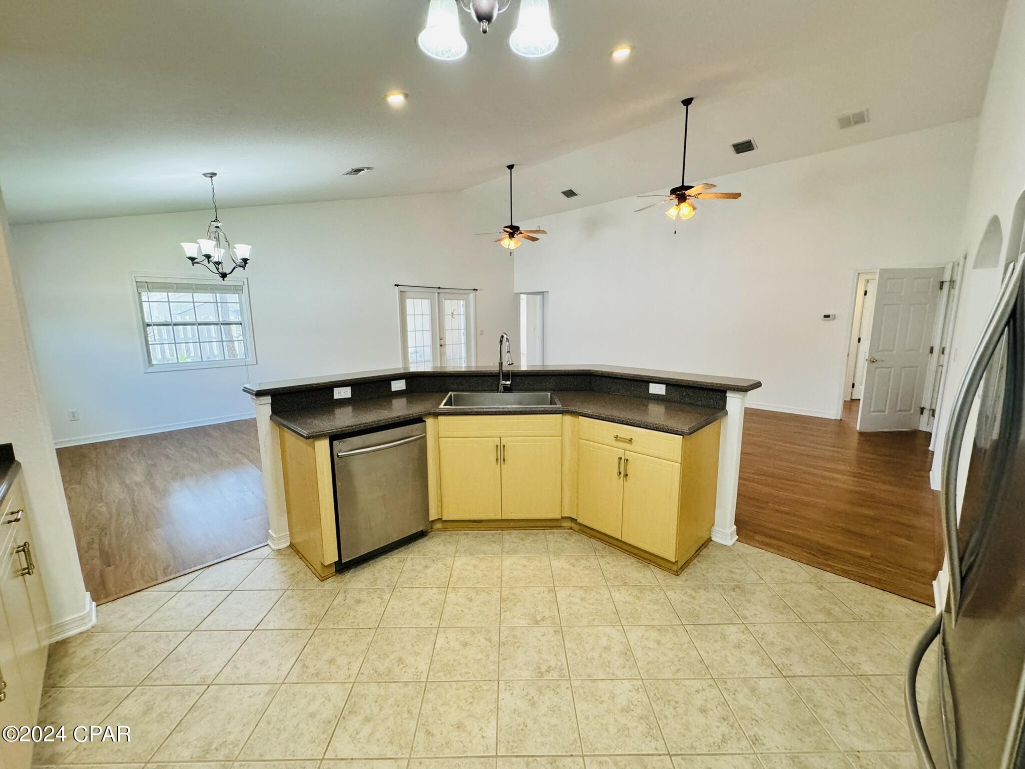 Uqgy59jphyi2_wylkhthwiywbmtuwndhv0pnlljriwk