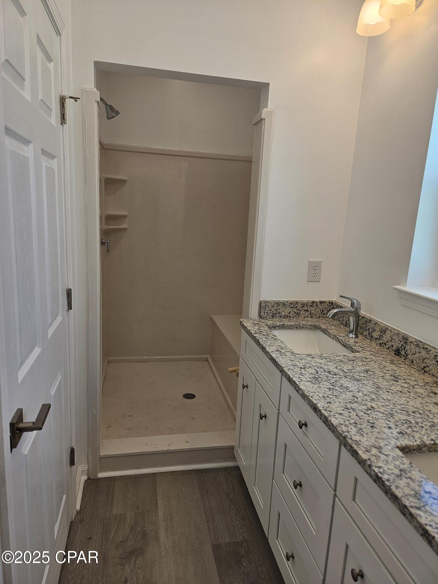 Eso_93hpsswdsdnhlgb3b6wwe7vpe6i1qubor5zmk_4