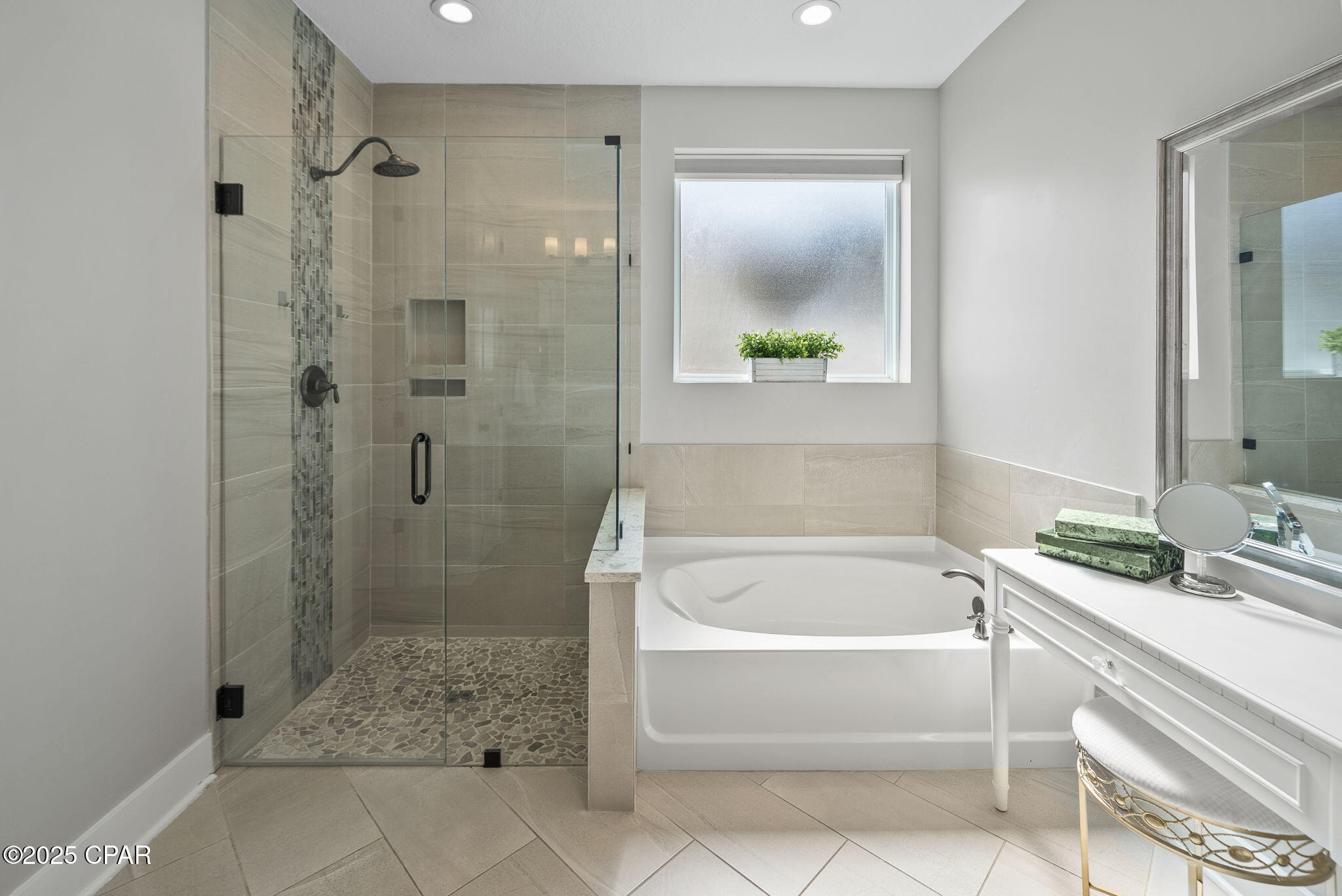 Hxbhb5_l 82cieazy2lpio5solhfasrmi5b Gla5wwo