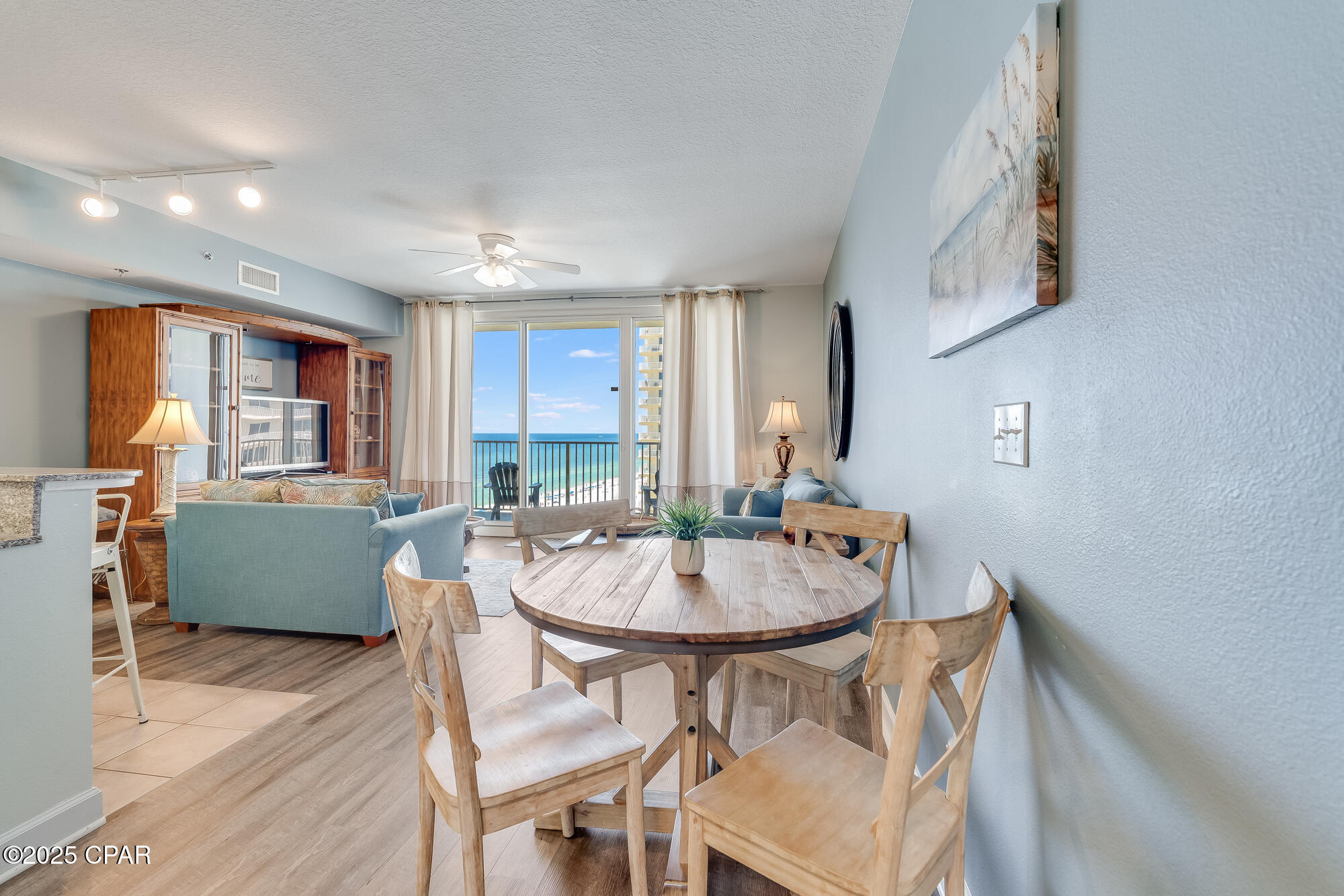 Dfgbh6cd73goedxbd9lpgx1f7t2bp_1b Riqqvn6ed8