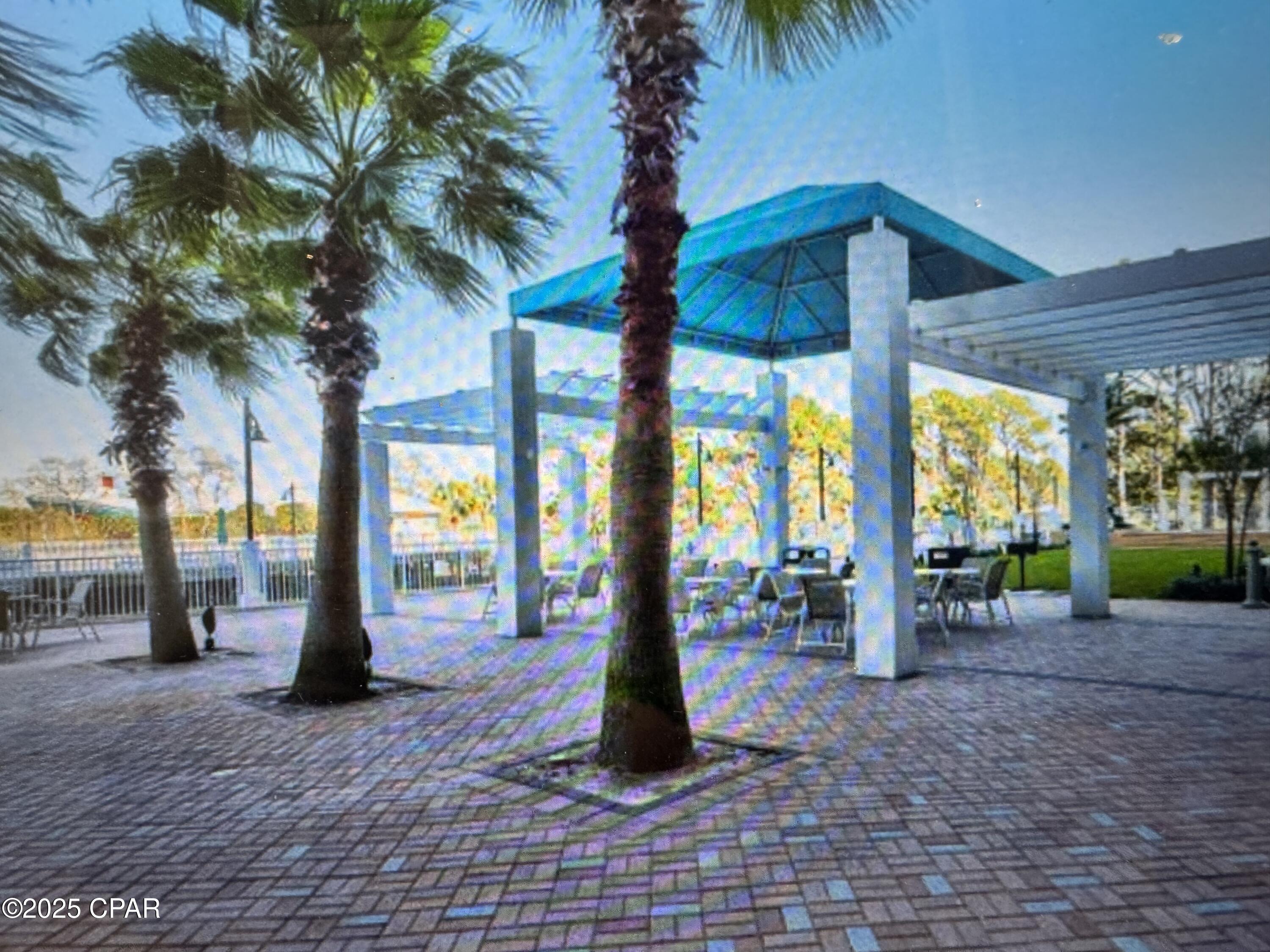 V8lr9h1jmxluw_416bnc9rlpiwqvj6ewtaqmugymhpe