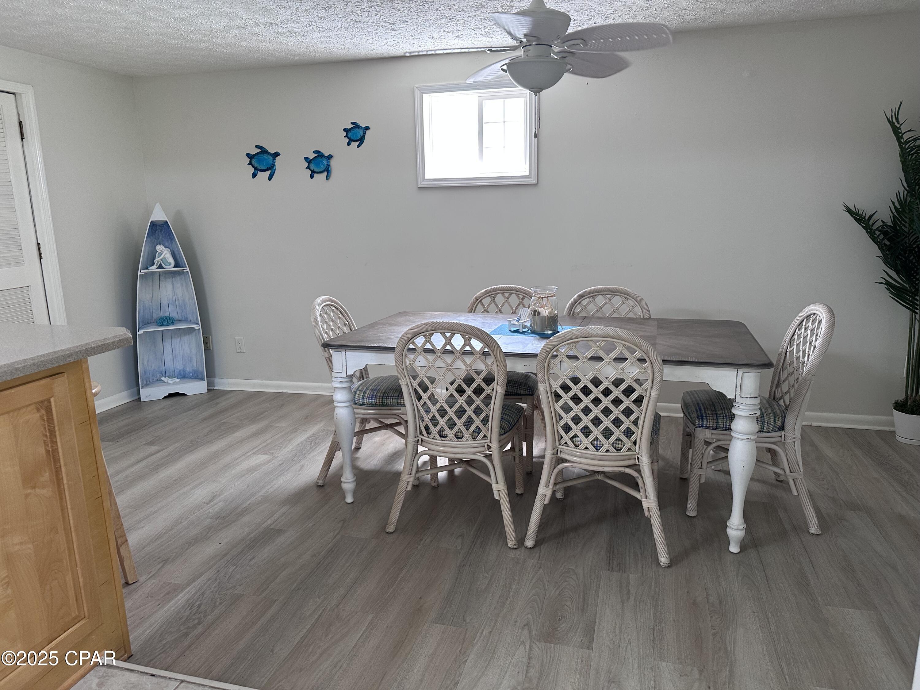 Image 10 For 5800 Pinetree Avenue