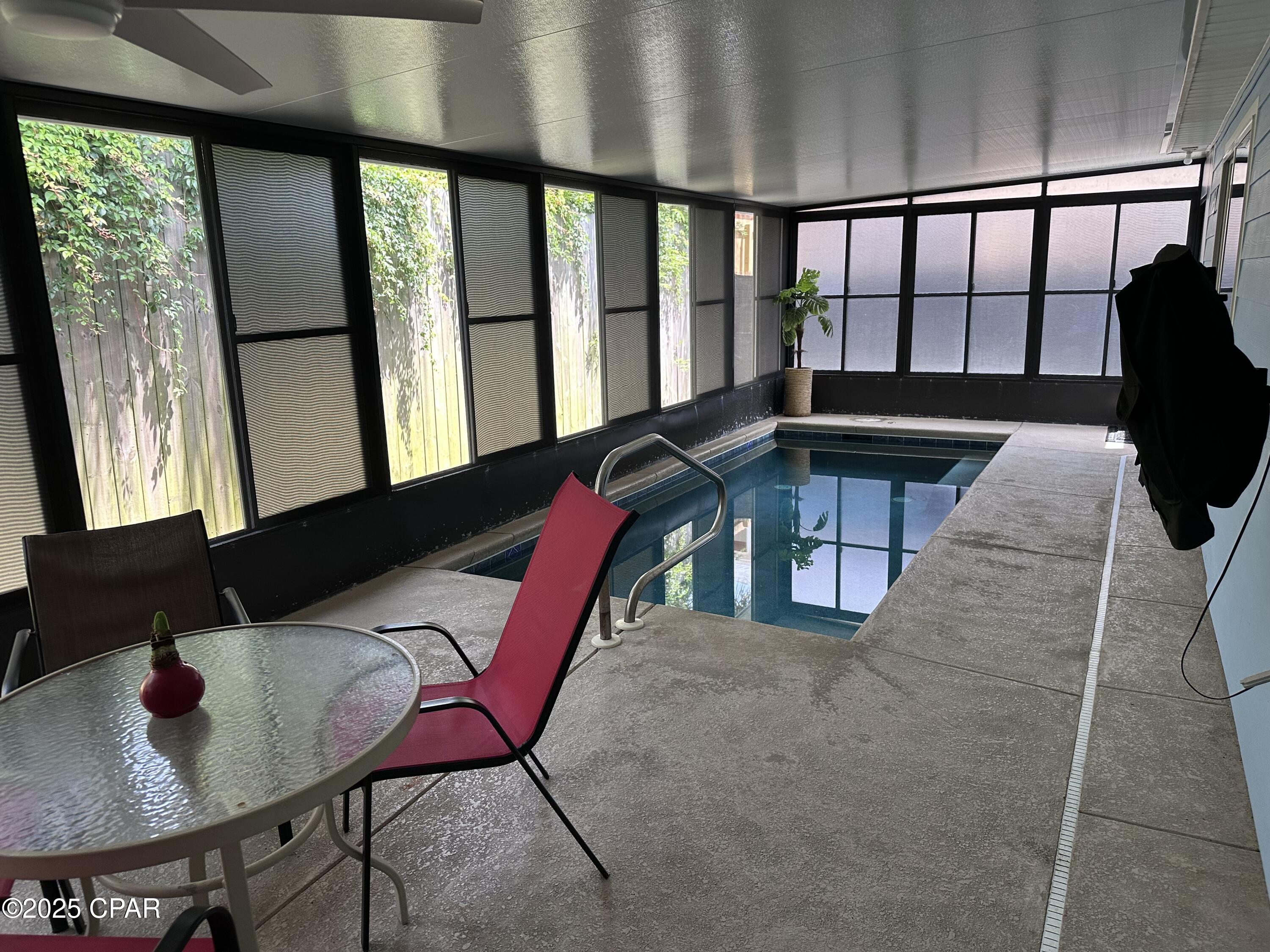 Image 23 For 5800 Pinetree Avenue