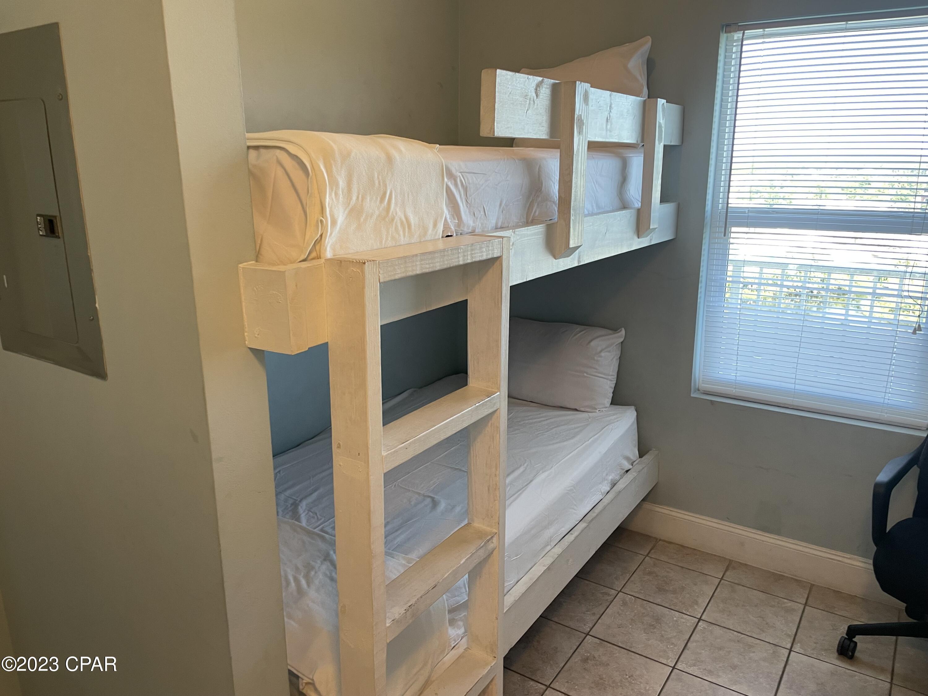 Qv32zjmqd1xomcvzmofvlrved9rmzxjyyj4vbmhjj94