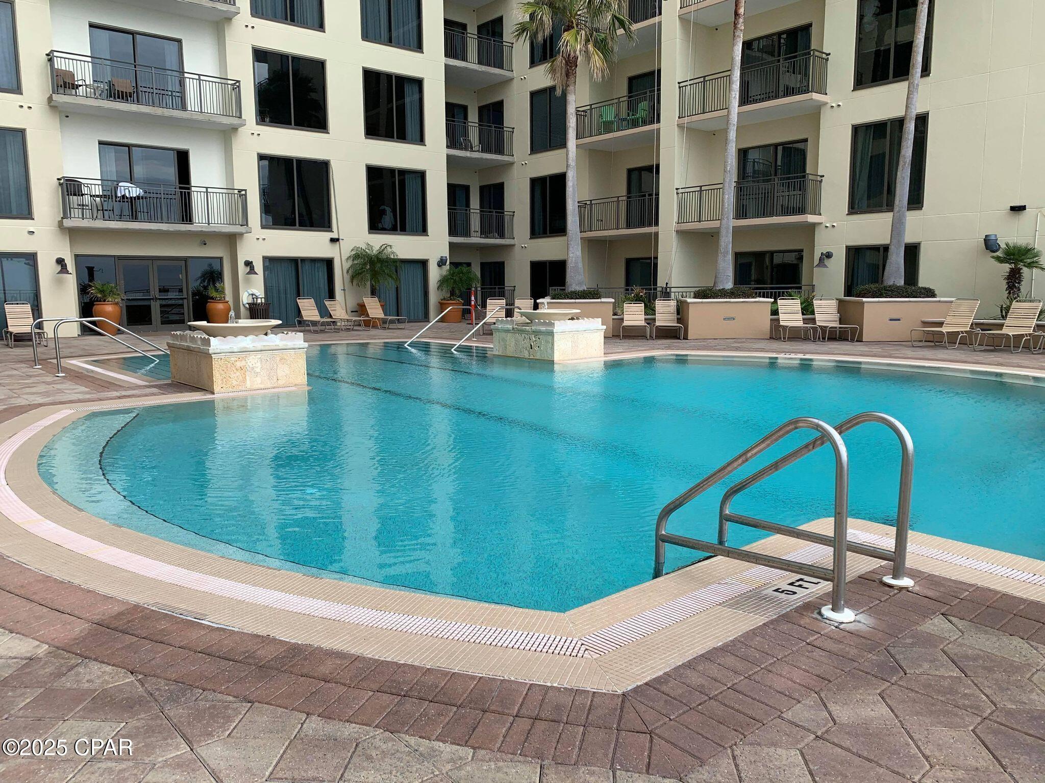 6vi7ndvlijh Tq0w3dv6r6y6rp_cddwbyersj5yp_lo