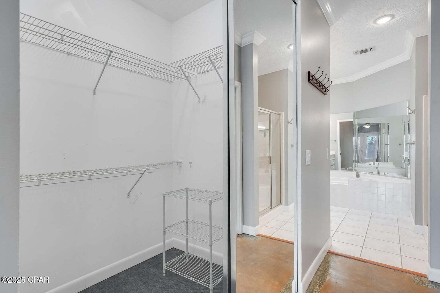 Image 17 For 200 Glades Trail