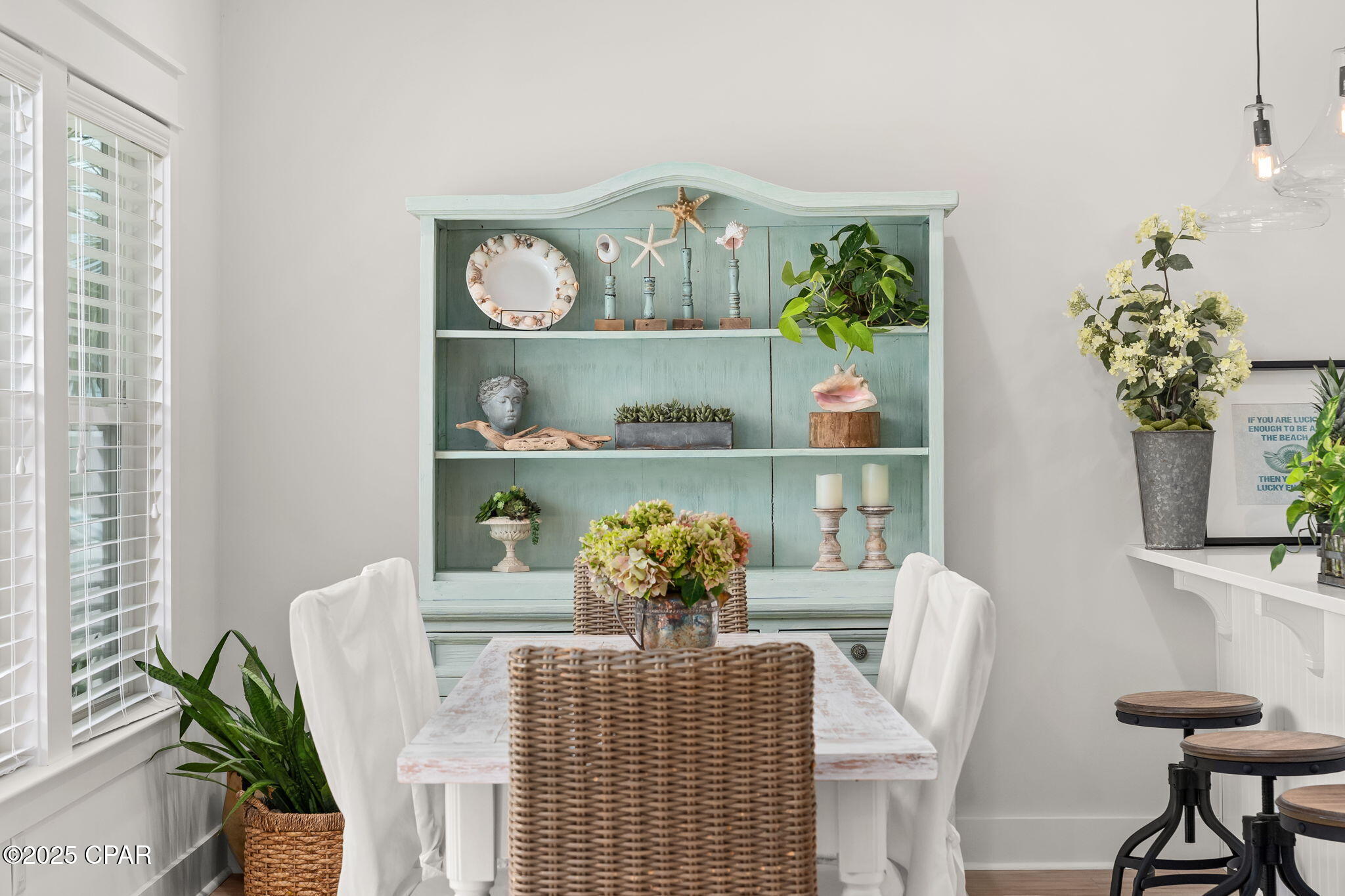 Image 9 For 302 San Souci