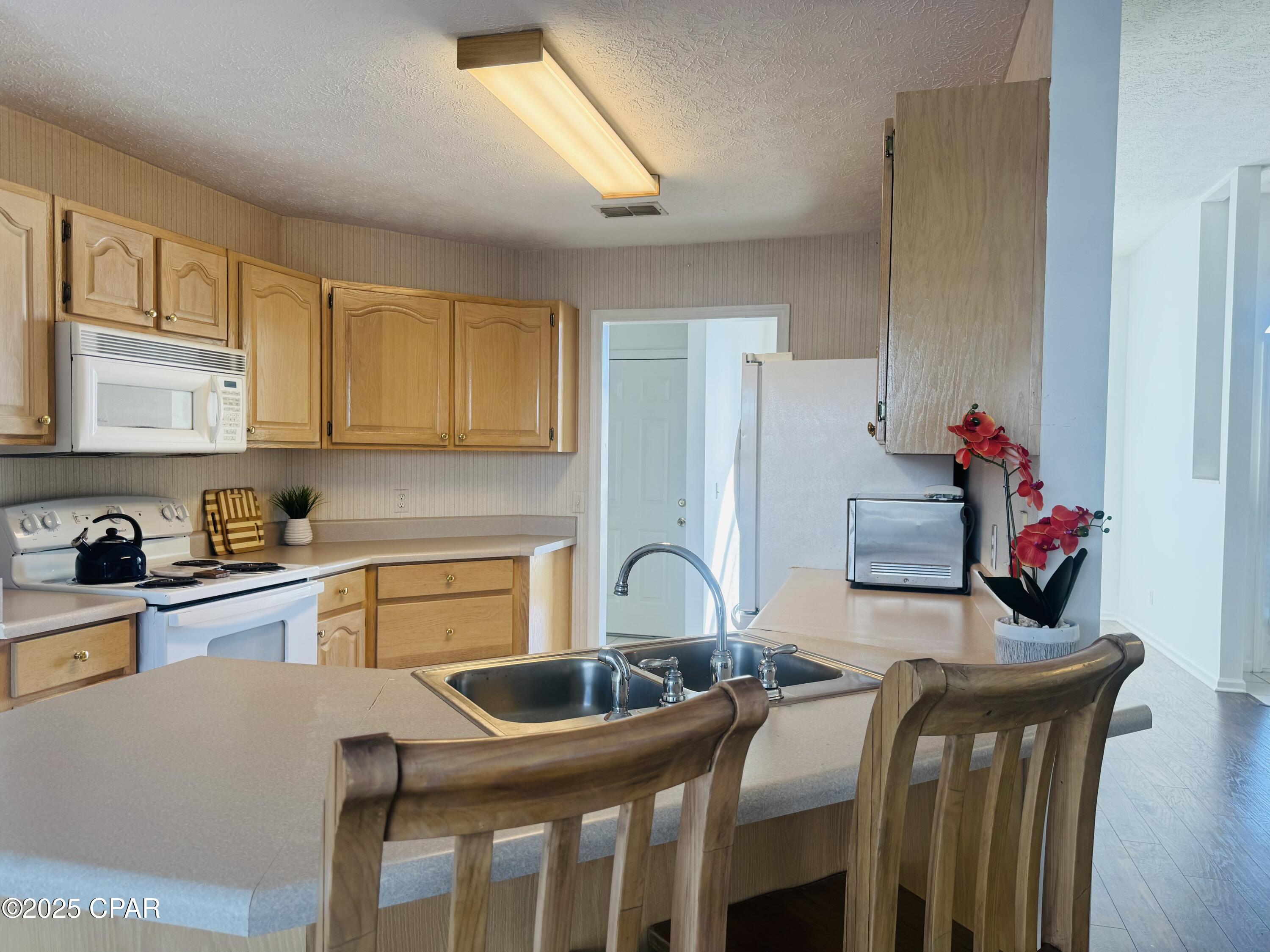 Image 11 For 919 Pelican Place