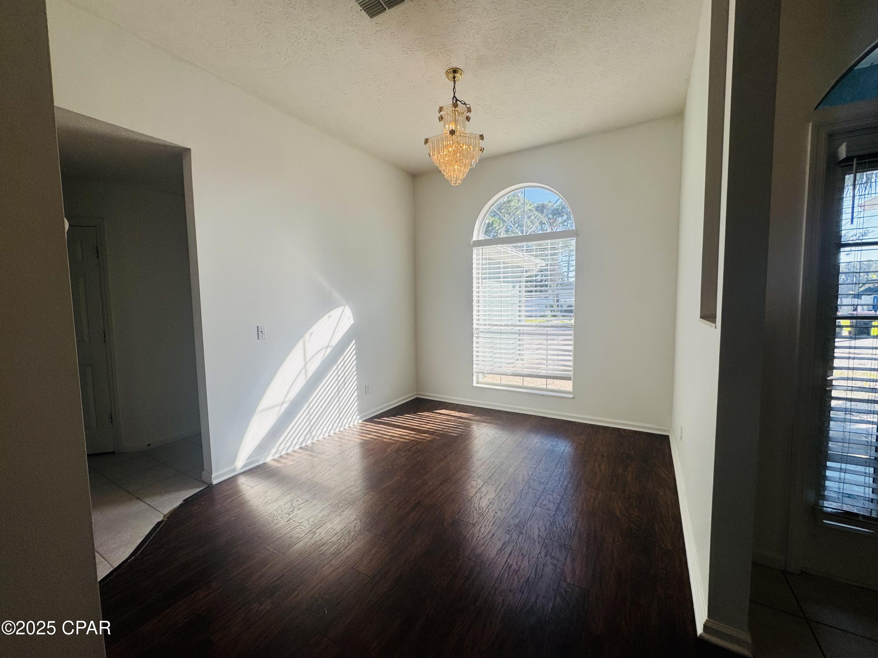 6kiezkbxpkyjyj7wdjlxkepdiq4j94wsxxlggiuhphg