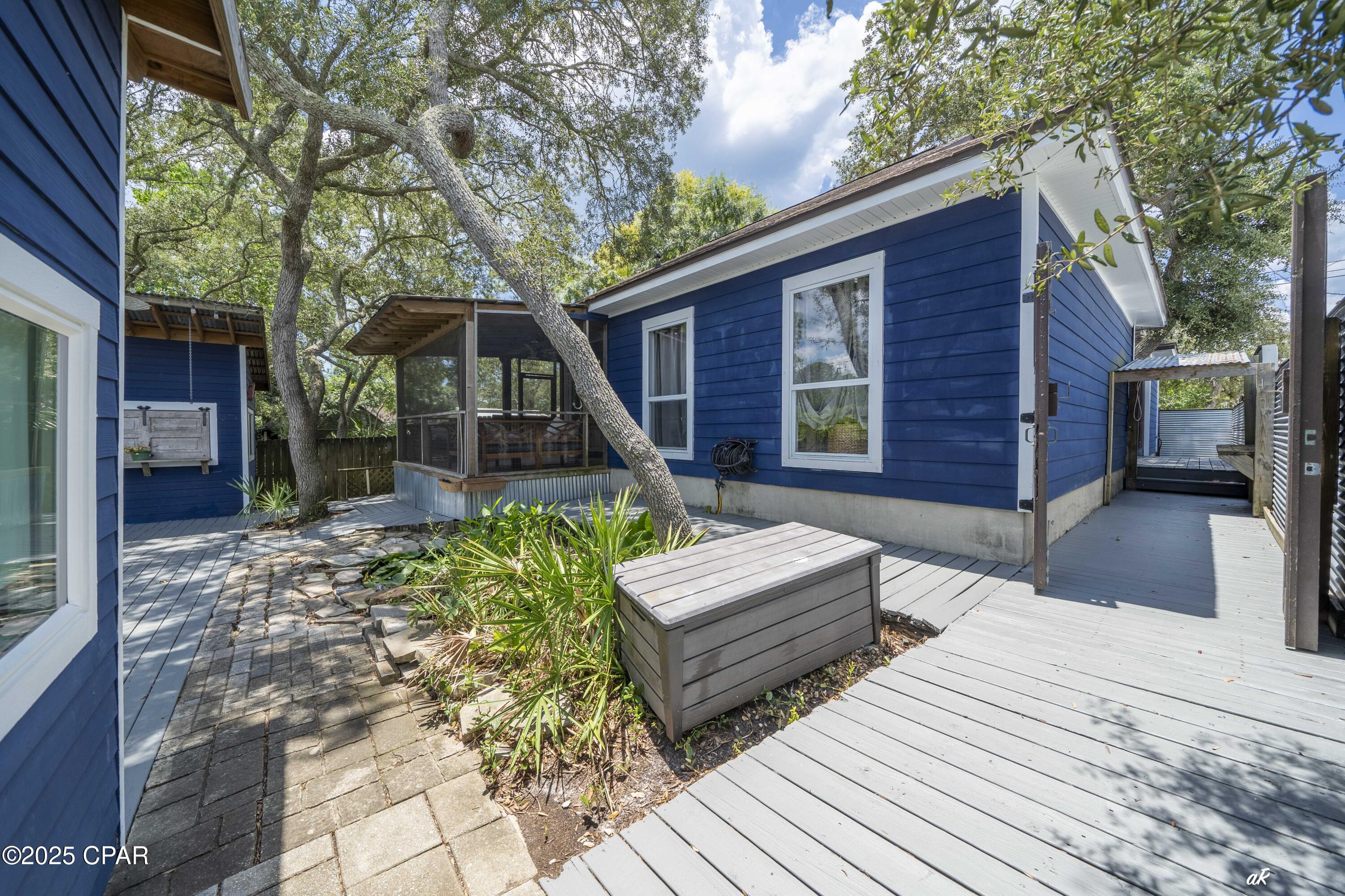 0kdcjul6xwjxllqa_v8ikhsuhbz_l68v9t4xq3ljlyq