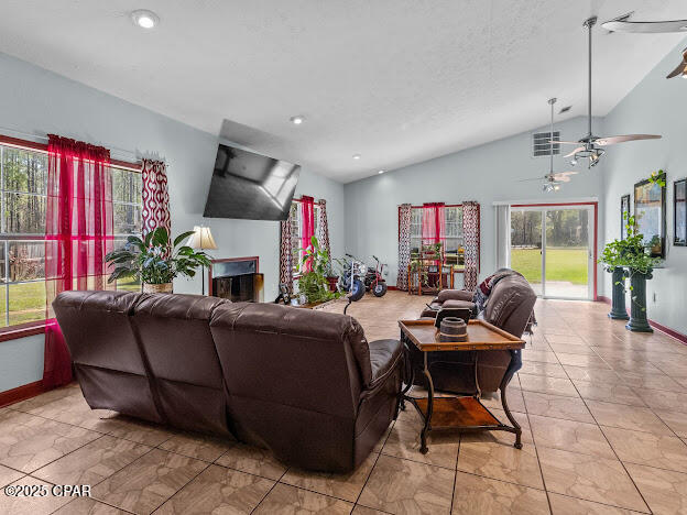 Un55yxyzfuzezowt6m R4b4nlwmdukahbkvn3zgth8s