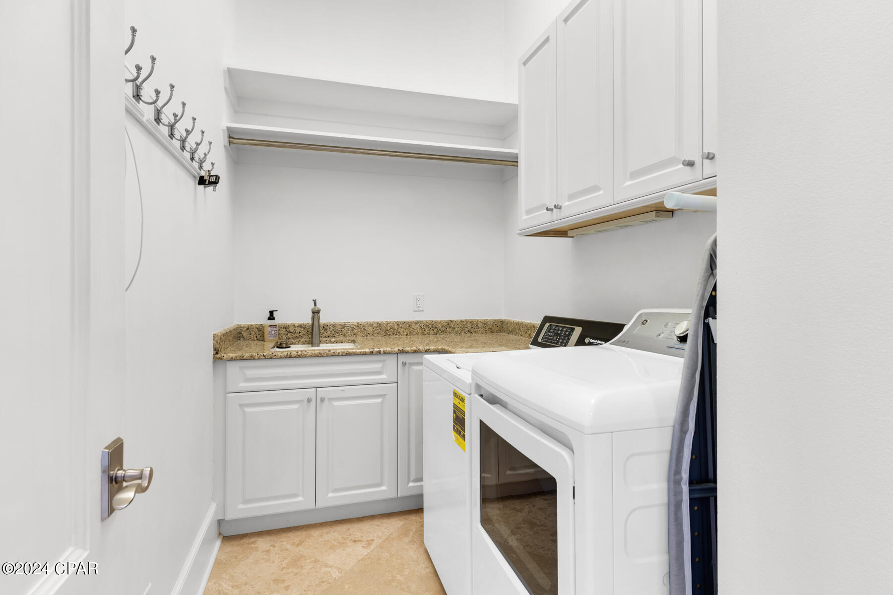 Wn5irap3ekuvpbn9bicda4zsllh07bzbd4ab_bkdtl8