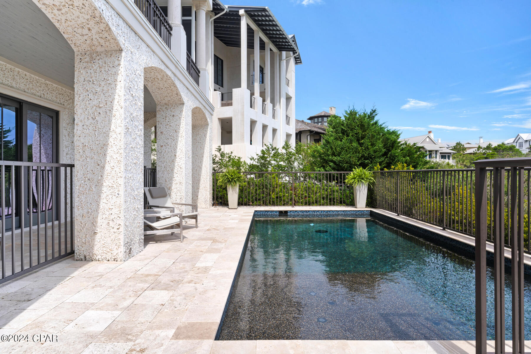 Ptjtrcoid6_ucljbzmr5bvihyjbi7rfq1qfaa6wnb8o