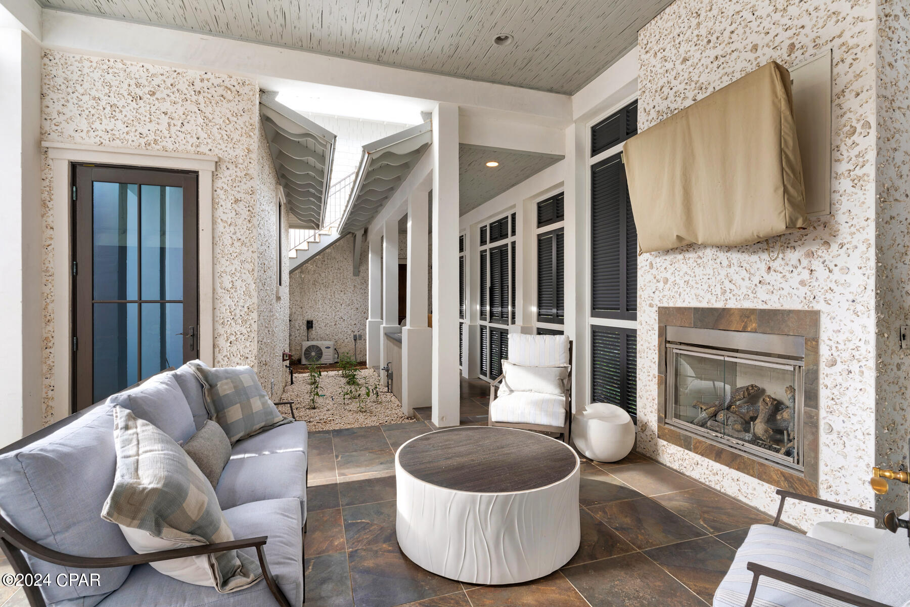 Dhixgxpasldqurwtarpwejde_4d64bc2n9m0p0h4e_s