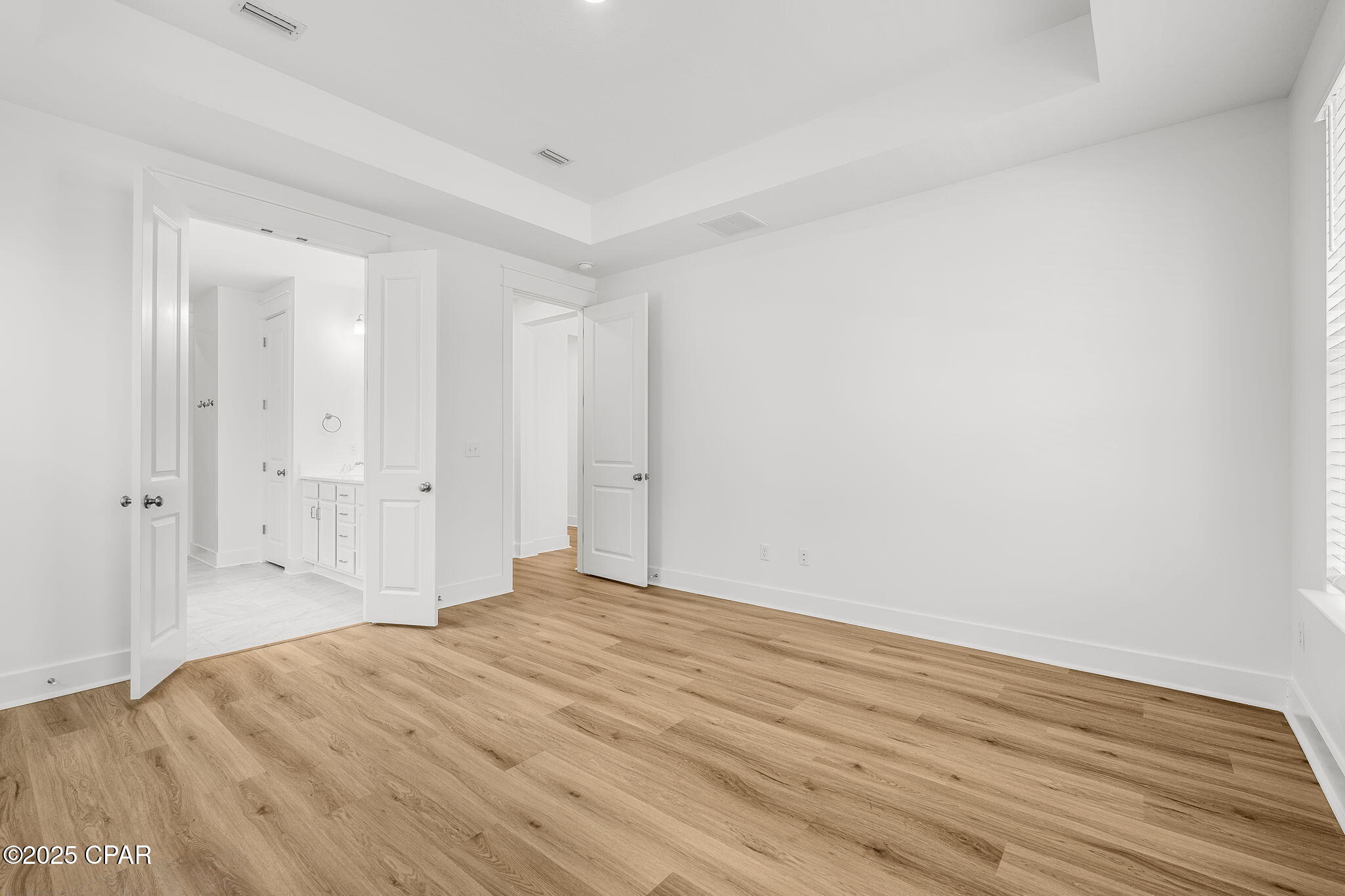 Ae2ios B174bivzk0voptijfytsxyod Kljhrhftugk