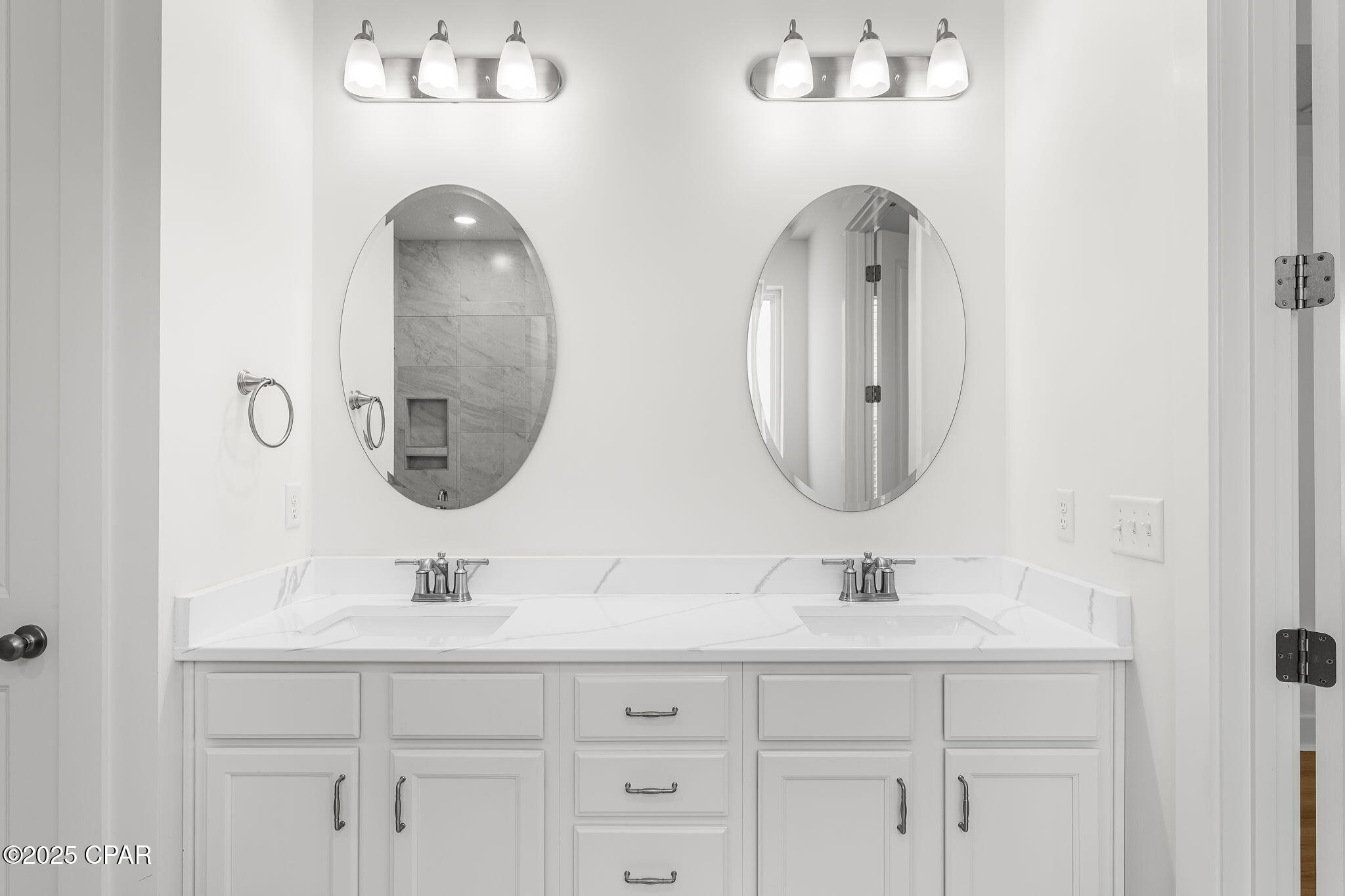 Mzzqlg9v7schen9_wnky1eshp55zofzetzzw9oin3da