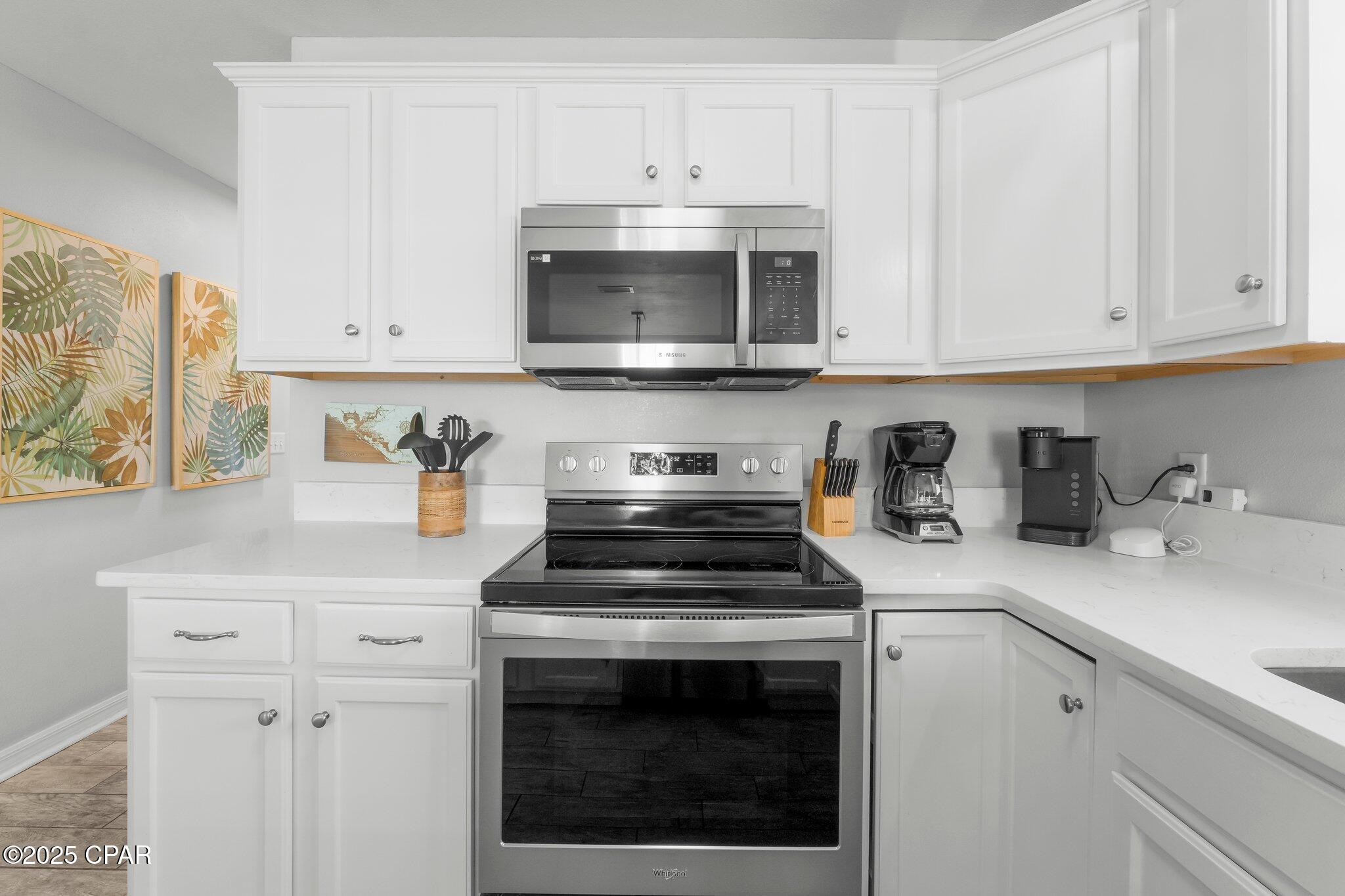 E8otg8jwlxhcqehs868dezu W4oi182arcw6_kno3ec