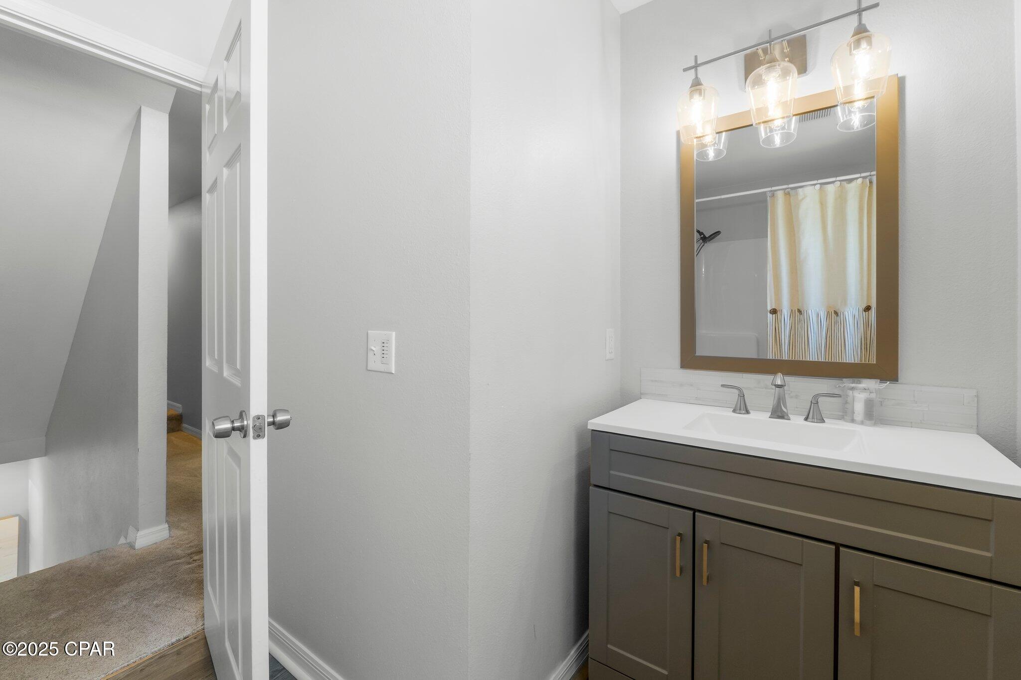 7hx0tismpq68qwhtspf2dt_l60mecul_pgljx4sbemk