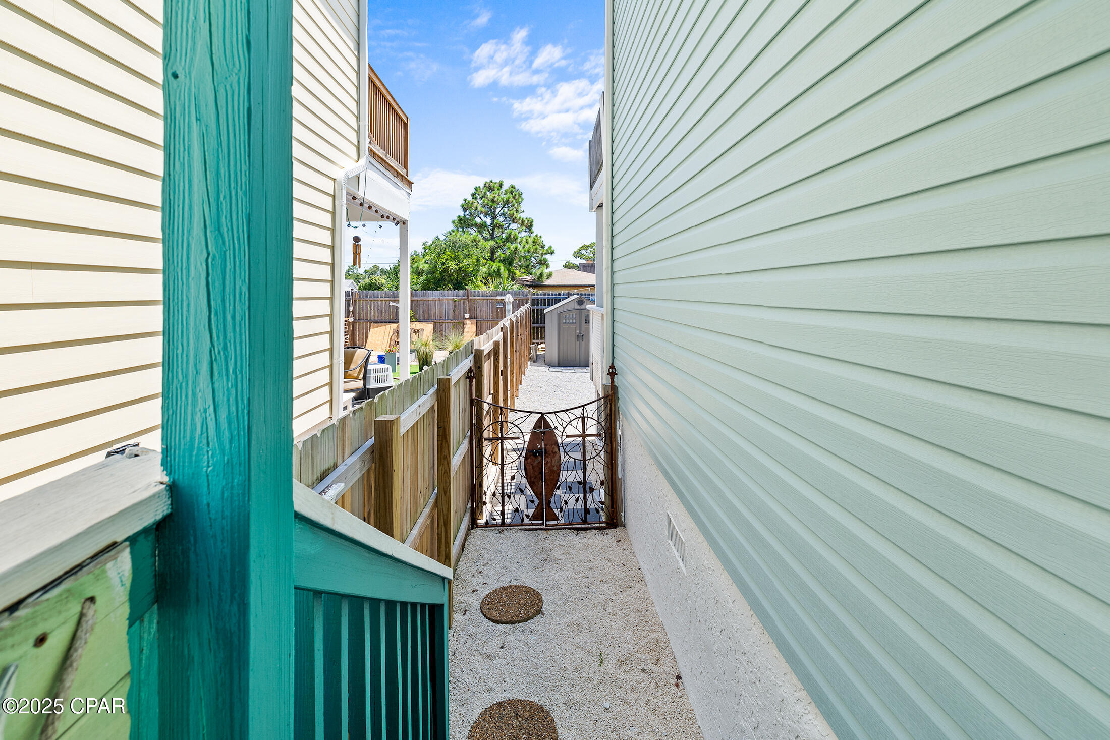 Image 14 For 5516 Beach Drive A