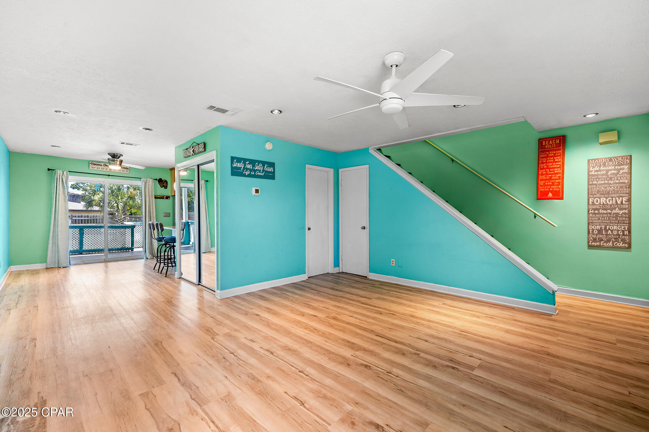 Image 16 For 5516 Beach Drive A