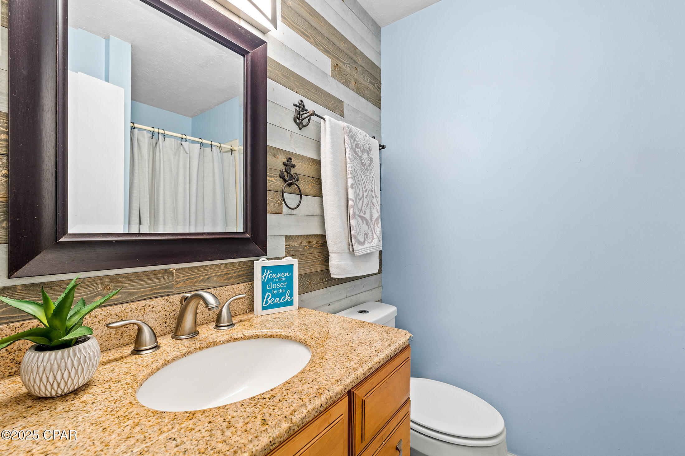 Image 8 For 5516 Beach Drive A