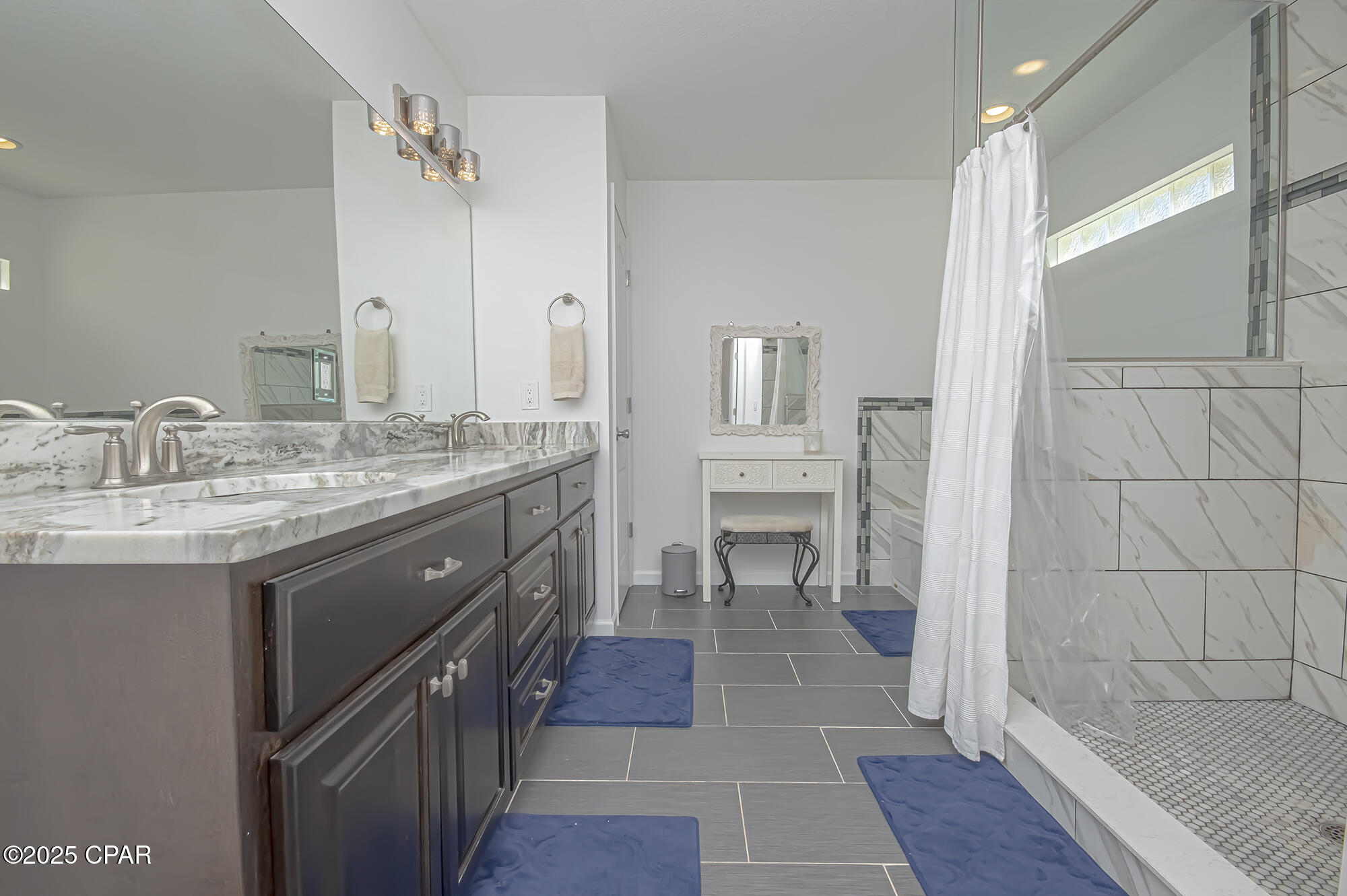 2pd_ 5swtt8ppz67qe8c Suzkrjqcznef6upezorne4