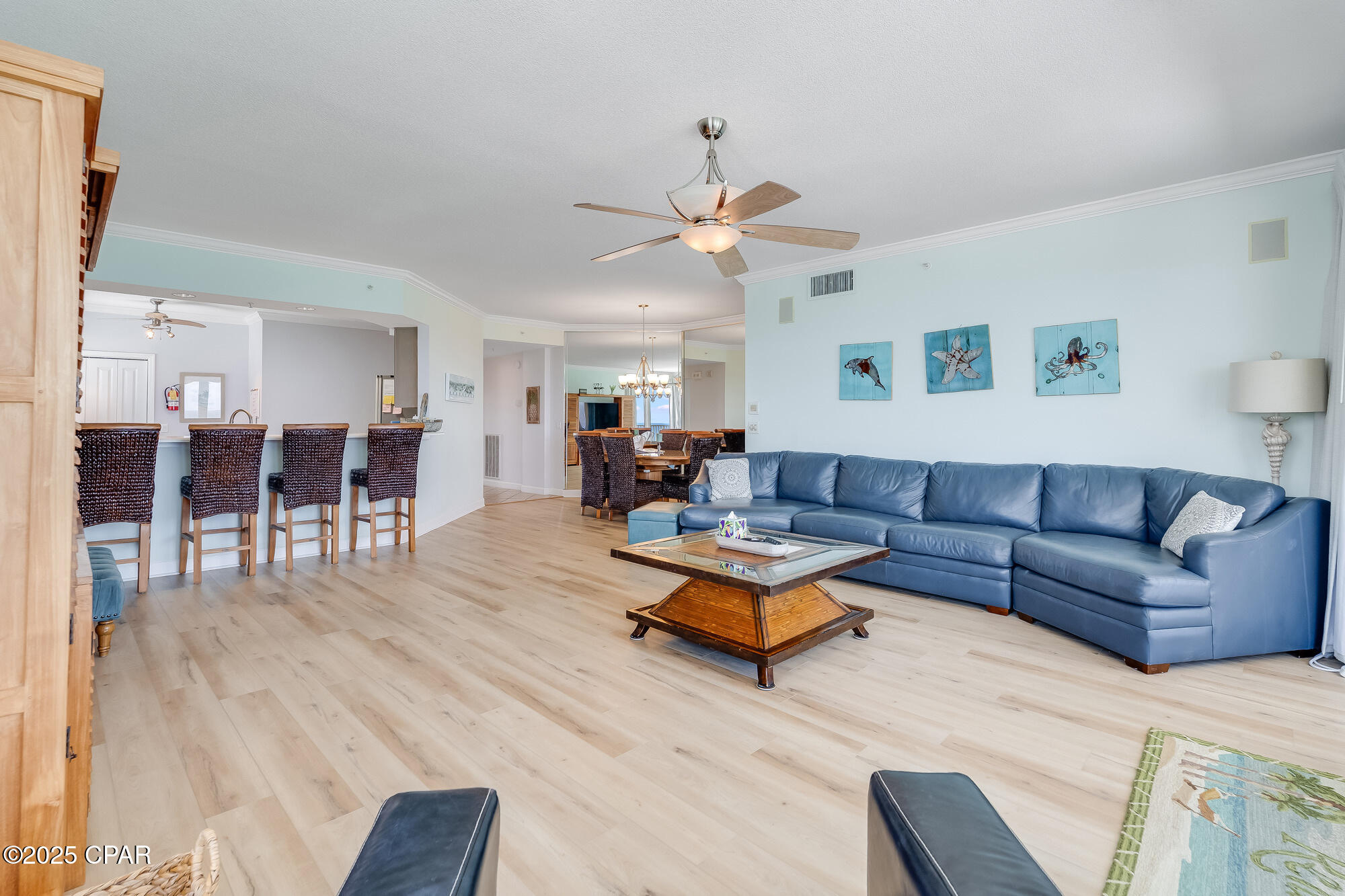 Image 11 For 8601 Surf Drive 11w