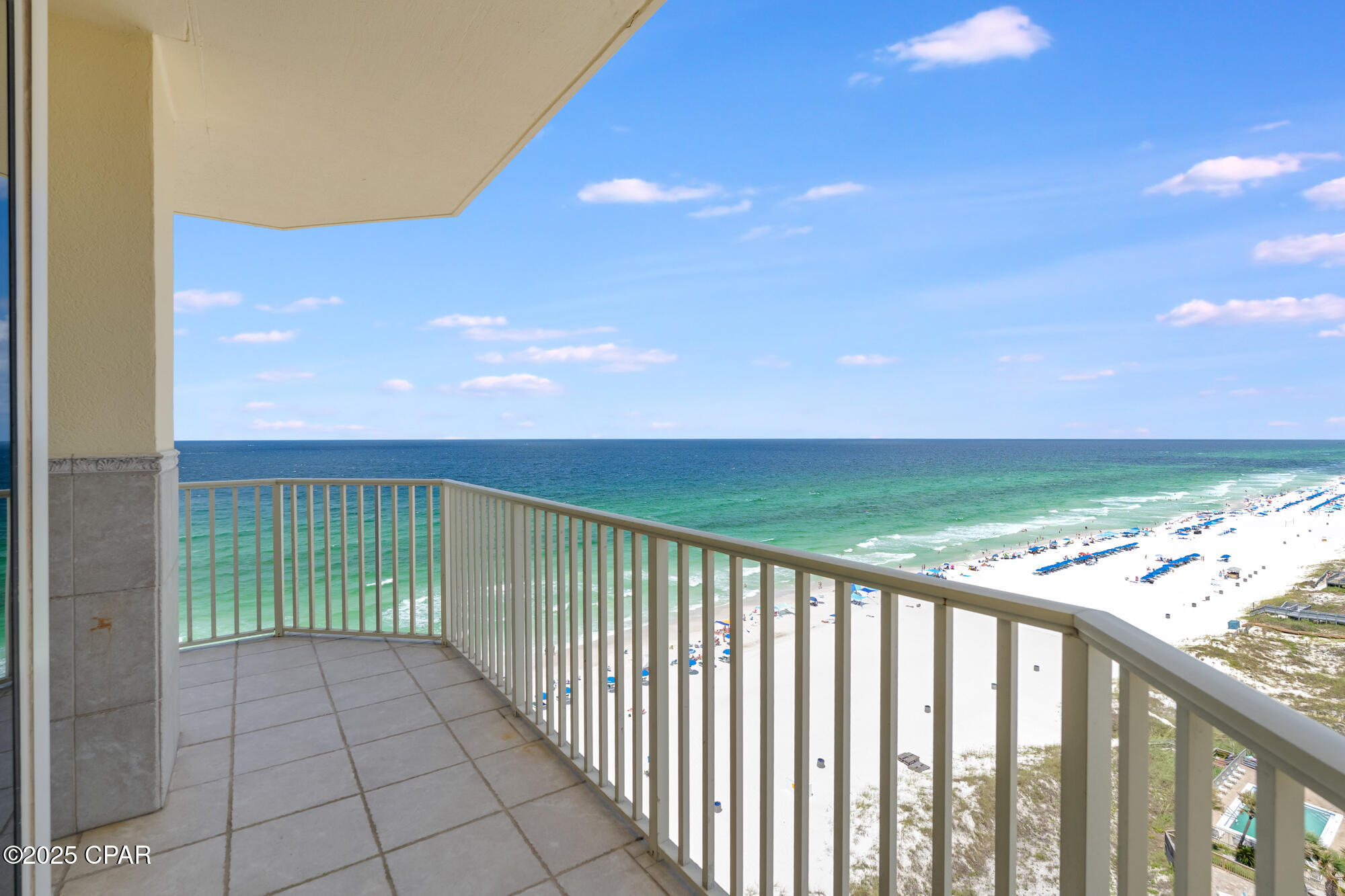 Image 21 For 8601 Surf Drive 11w