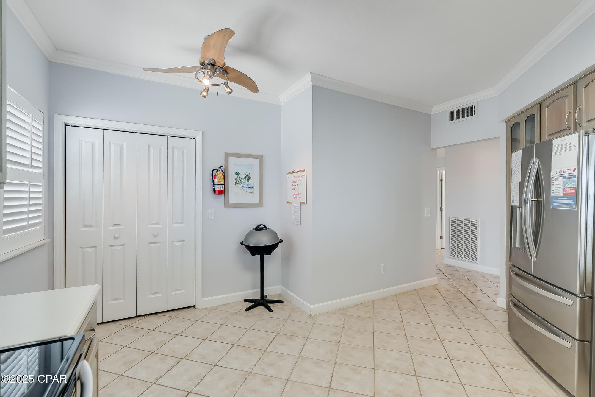 Image 26 For 8601 Surf Drive 11w