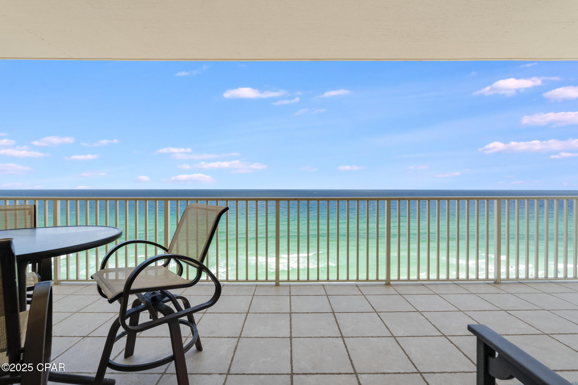 Image 5 For 8601 Surf Drive 11w