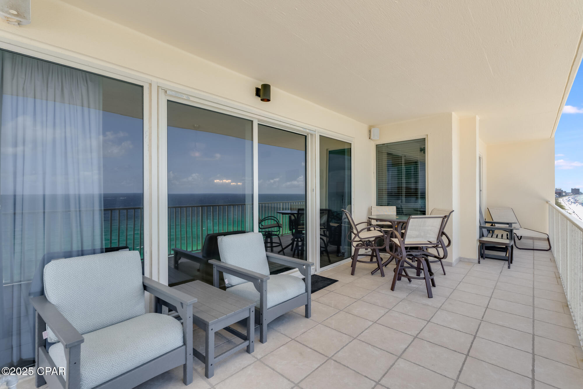 Image 7 For 8601 Surf Drive 11w