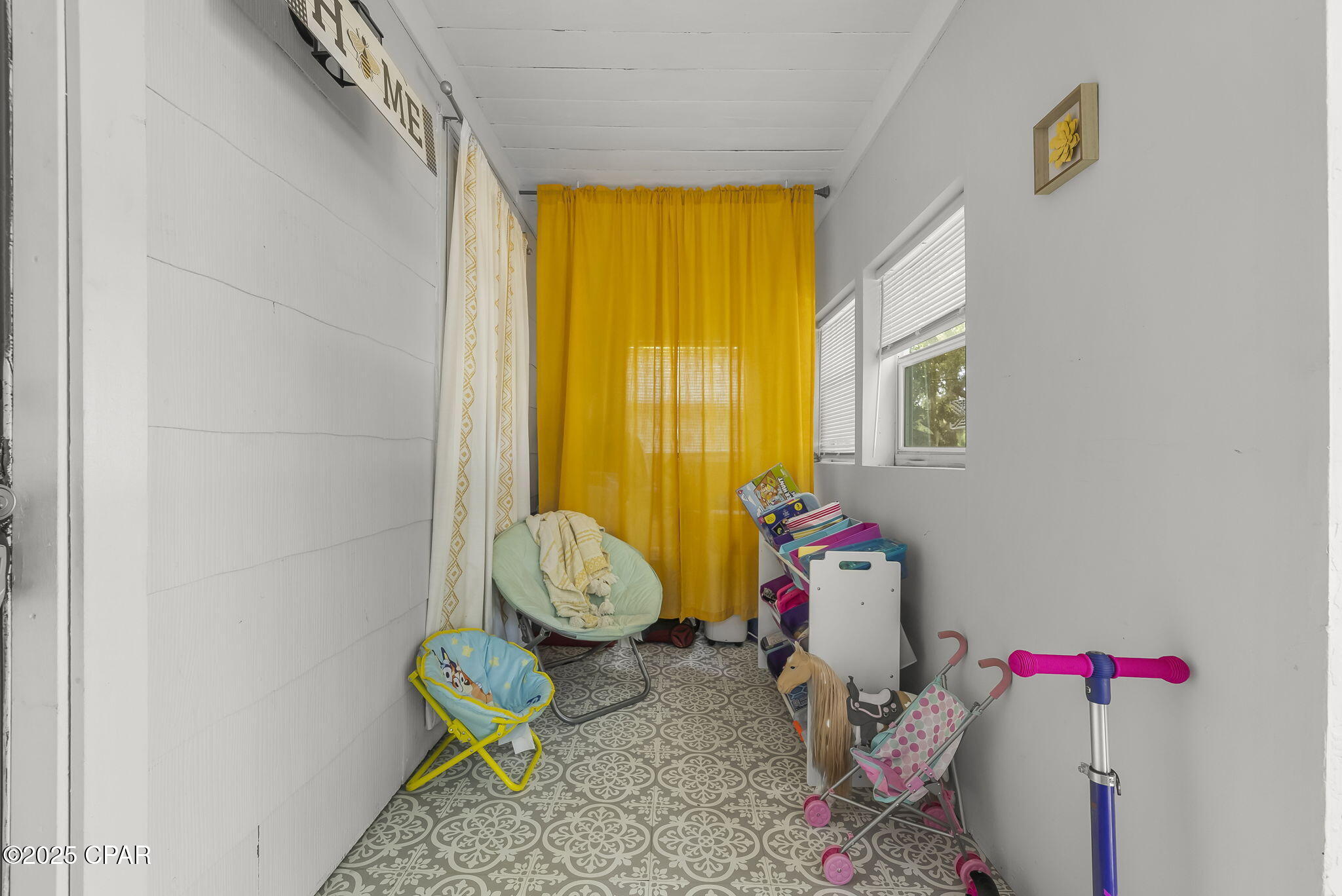 Le S0laepj2yknvydwlxzzimgciqoi6_jbzgjah7vte