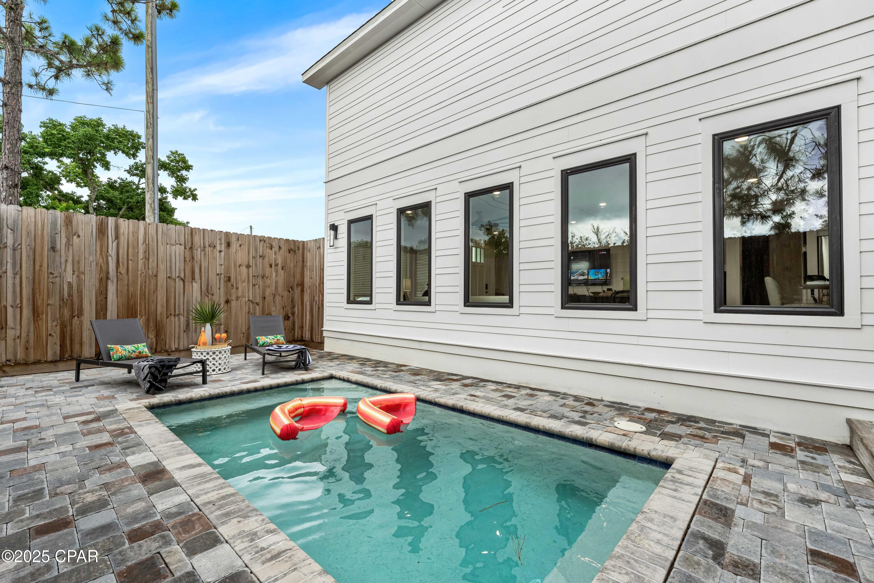 Hf2oxnnak8cr76h7folsji3upuscvxom4dna1zb2sy0