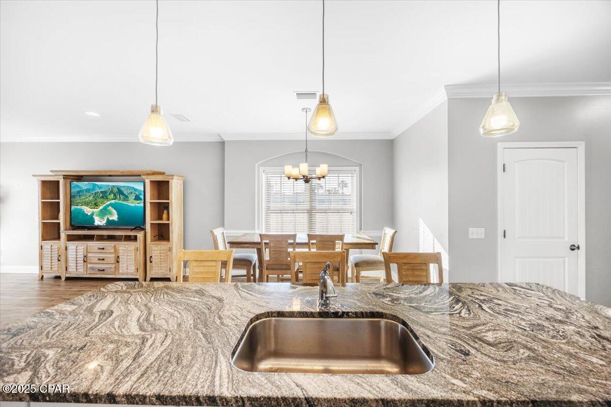 Ayc1izy5ymtthm7_a1aeavbrwa0dobyv4jeiky7sd Y