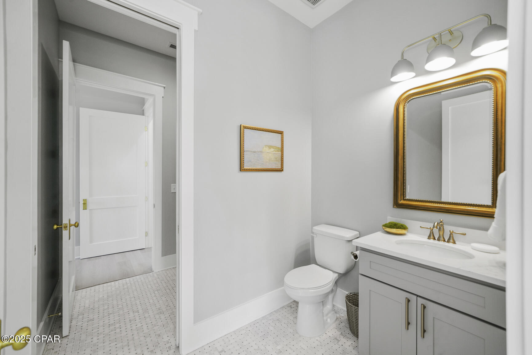 Veapiov_z5pw_tq8vnm26otou57xebctftte18mbp7g