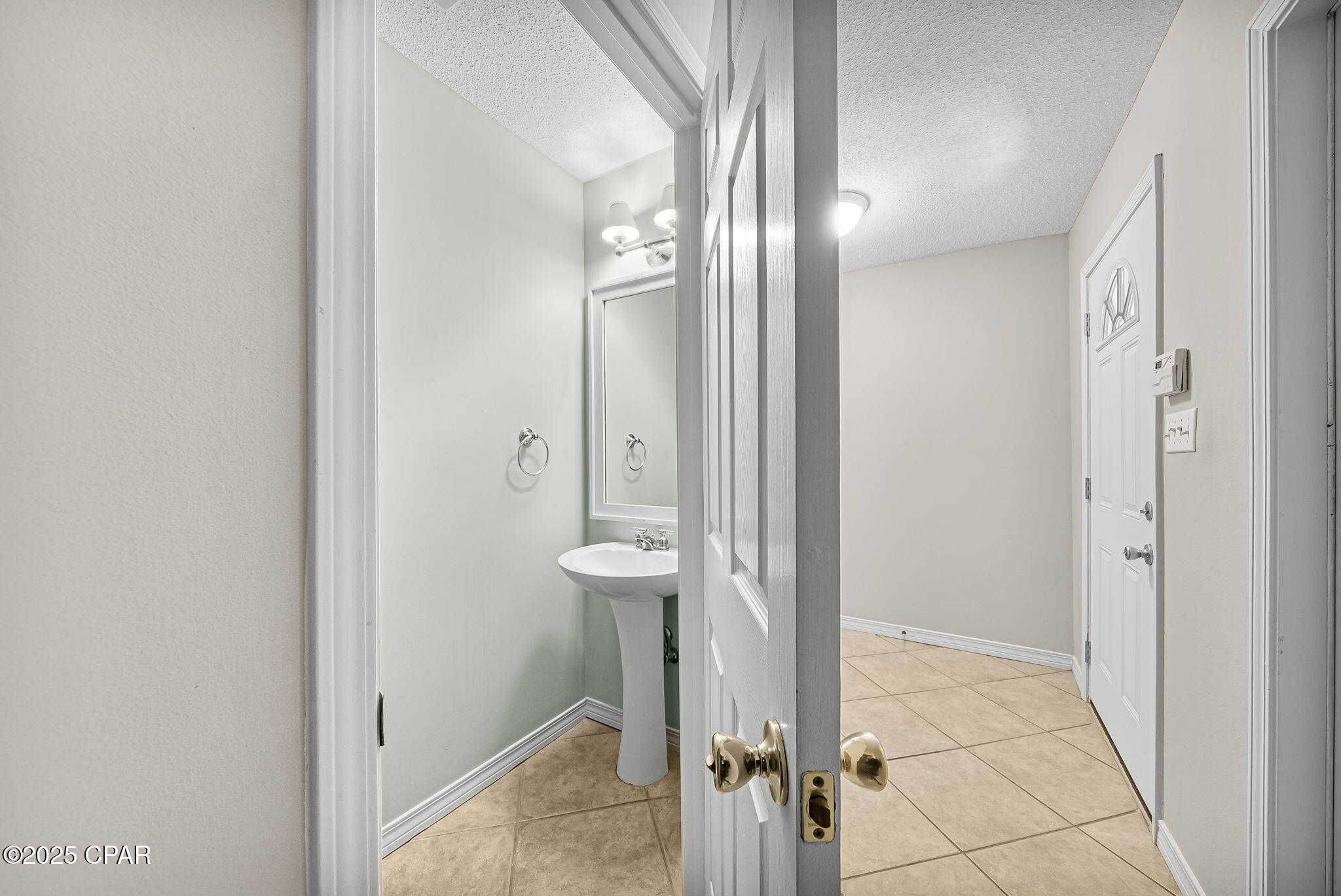 Byw95xwg1fz Bhrzevwic7e9sdl3txijknqkdpnljeu