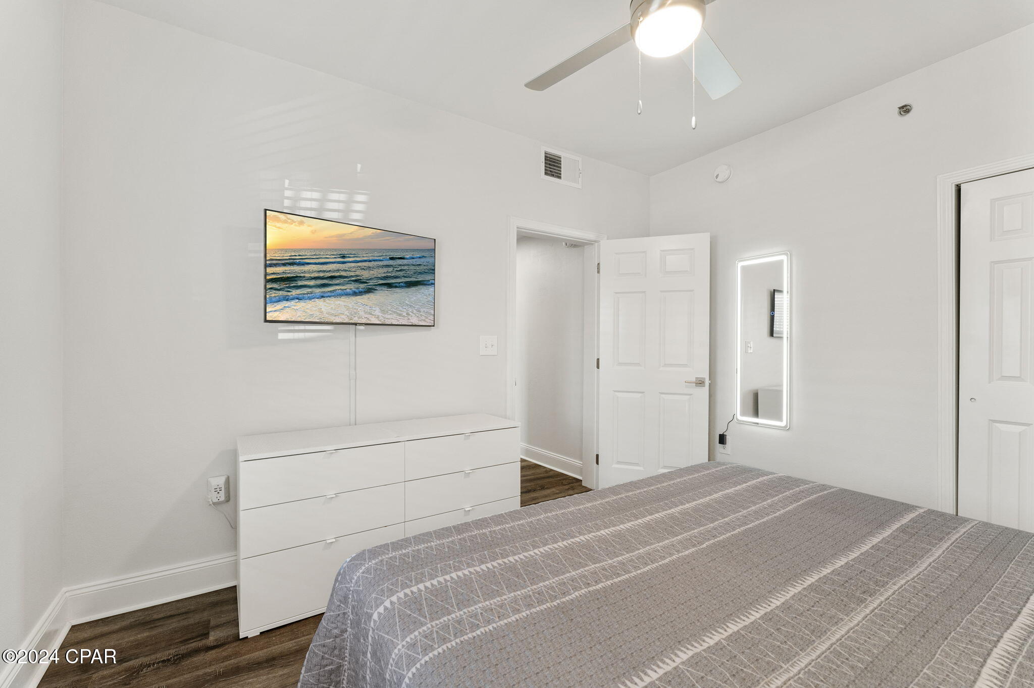 Uqvak_rcvh5g_t9sdd5g_ Blwe8phjdsrjljpo38teu