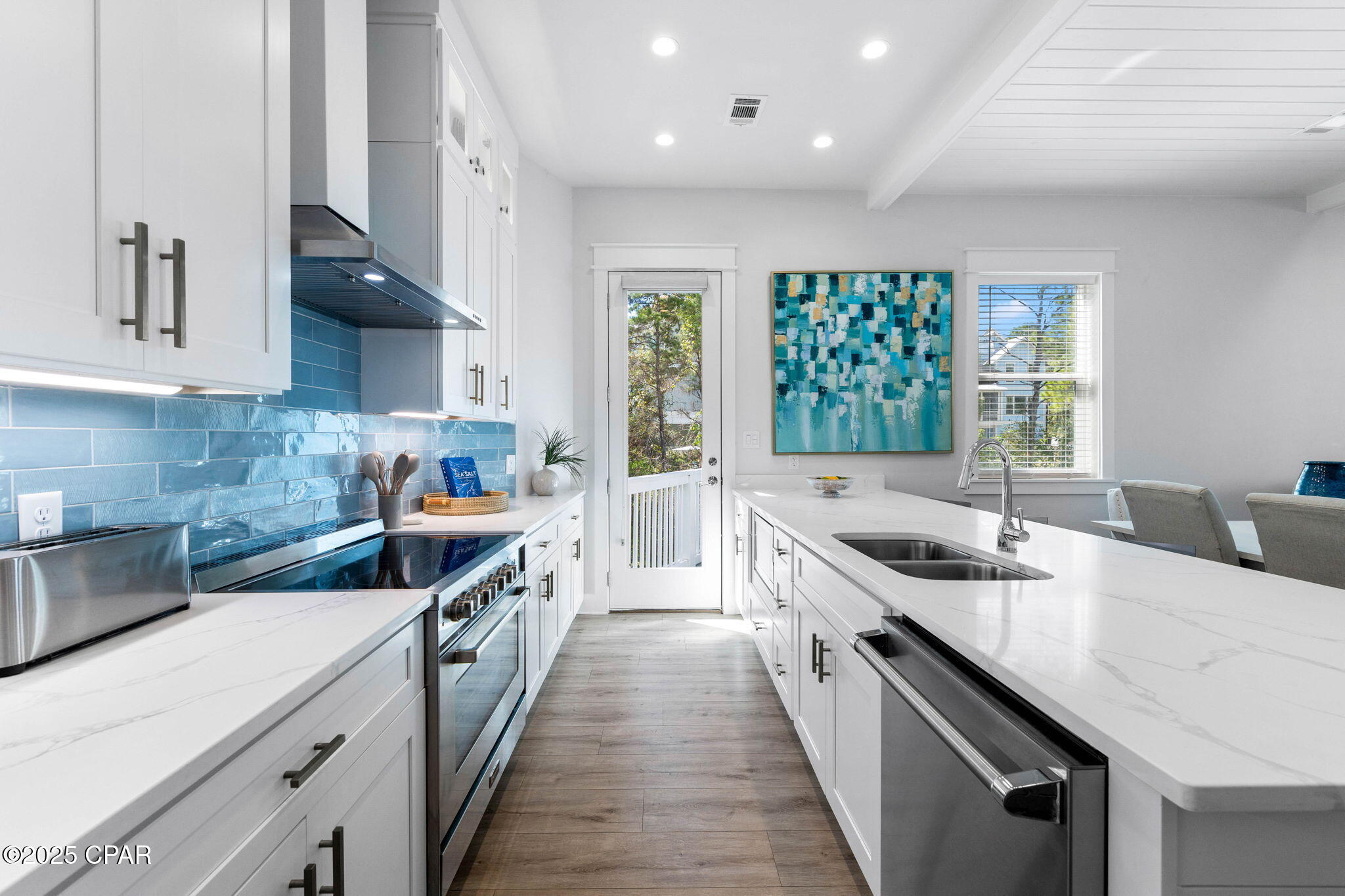 Ly_wowvhyrz13kzsd9rro2nyf2mdxg5krehus6p5aay