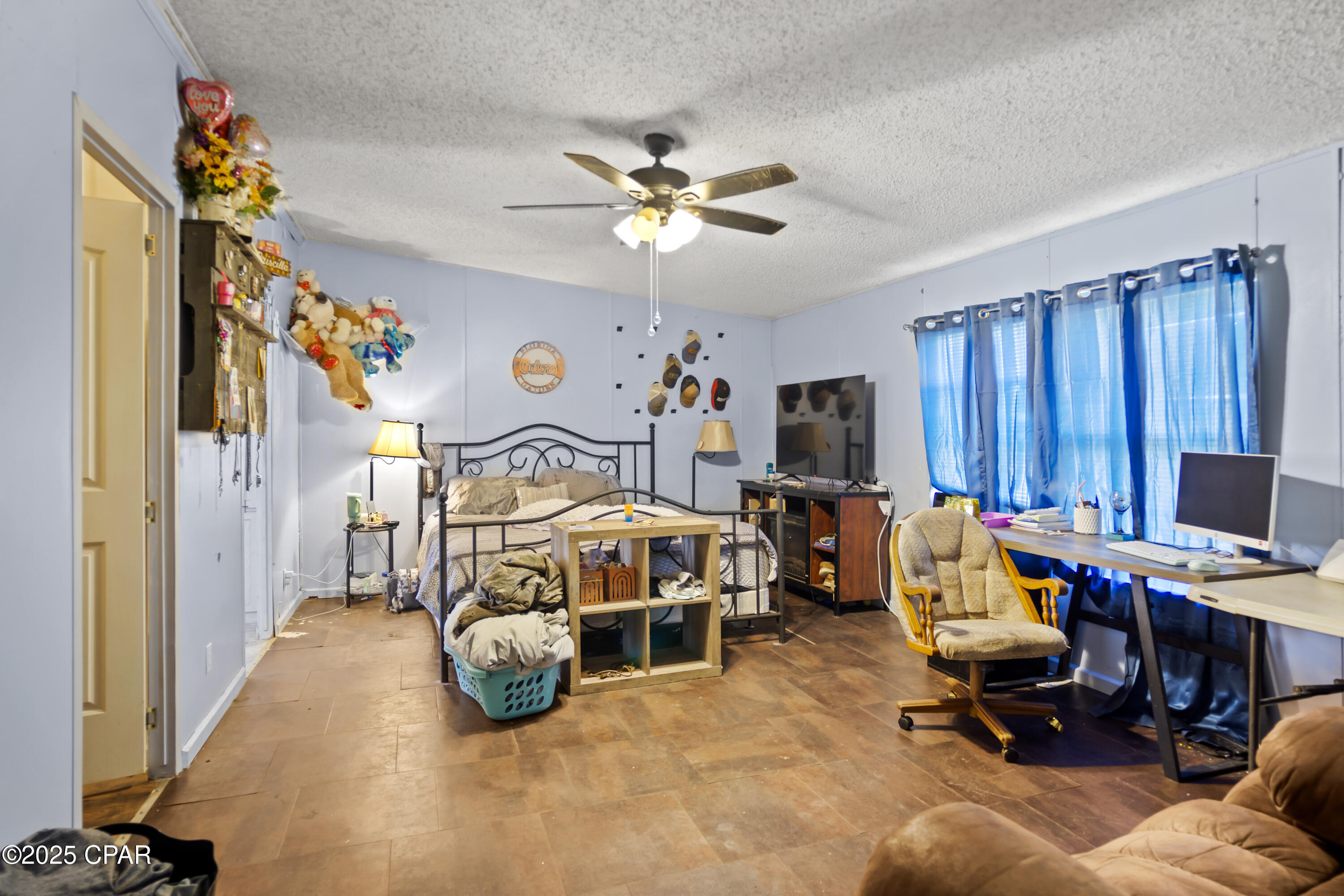 Kv57dn2iqzcueo7xjhr2lvyprm_jey8swspy95muge0