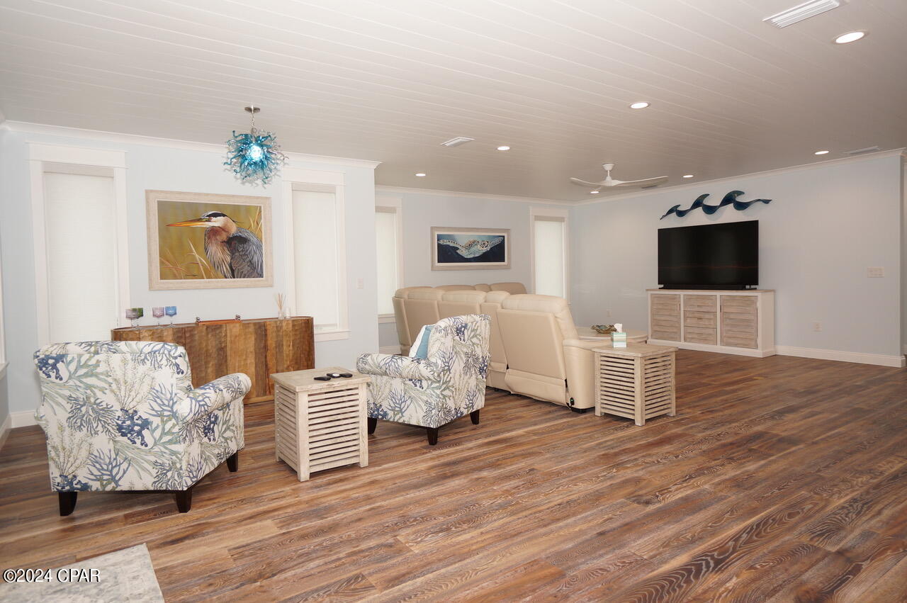 Scp7qqysqiovcj81cb9cvd_1loffvog6qfetajxlhtm