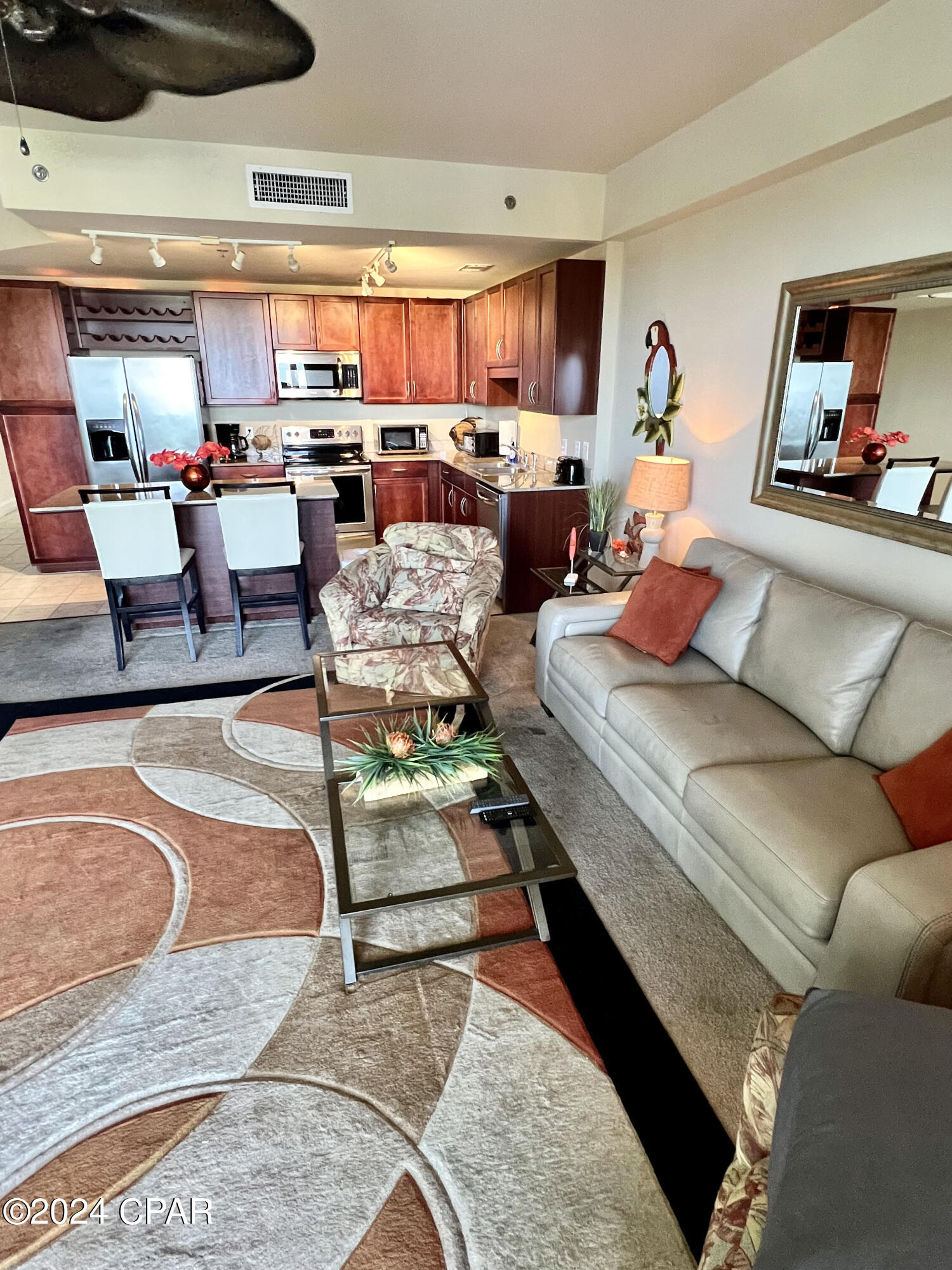 Image 2 For 9902 Thomas Drive 1737