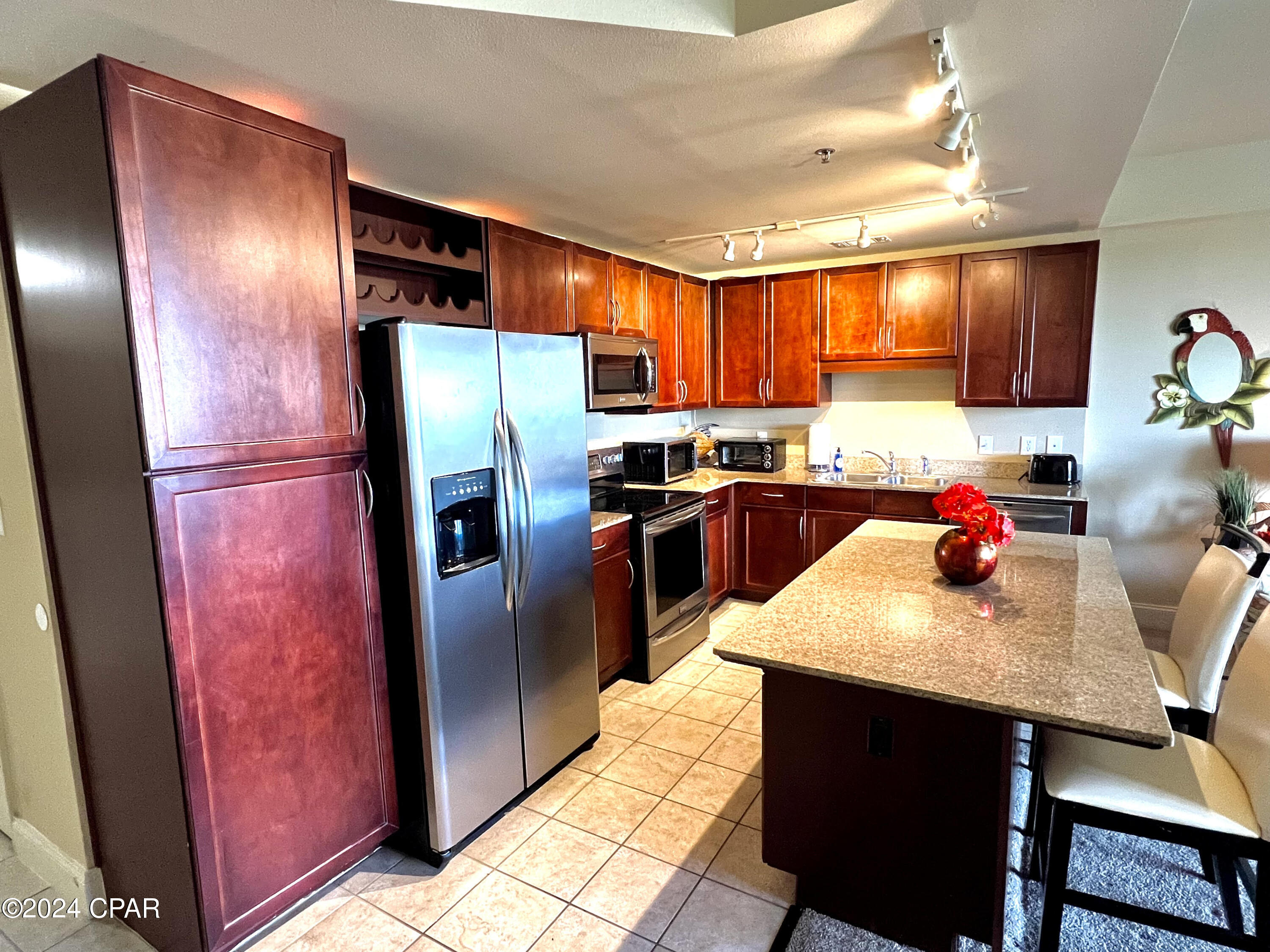 Image 24 For 9902 Thomas Drive 1737