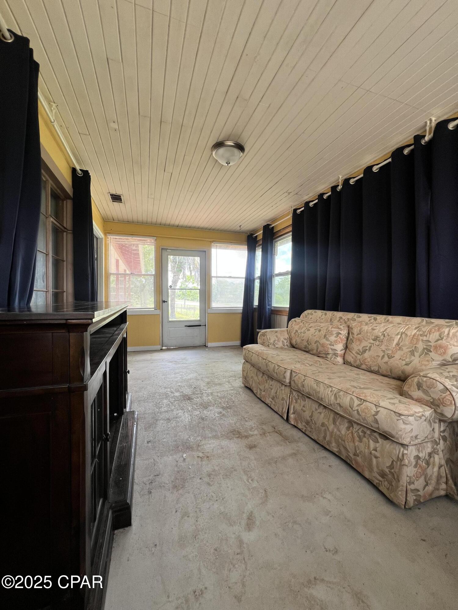 _vi0ix5z1 K5ge6bka Sqsbsx_fowaqsatrkqom61a4