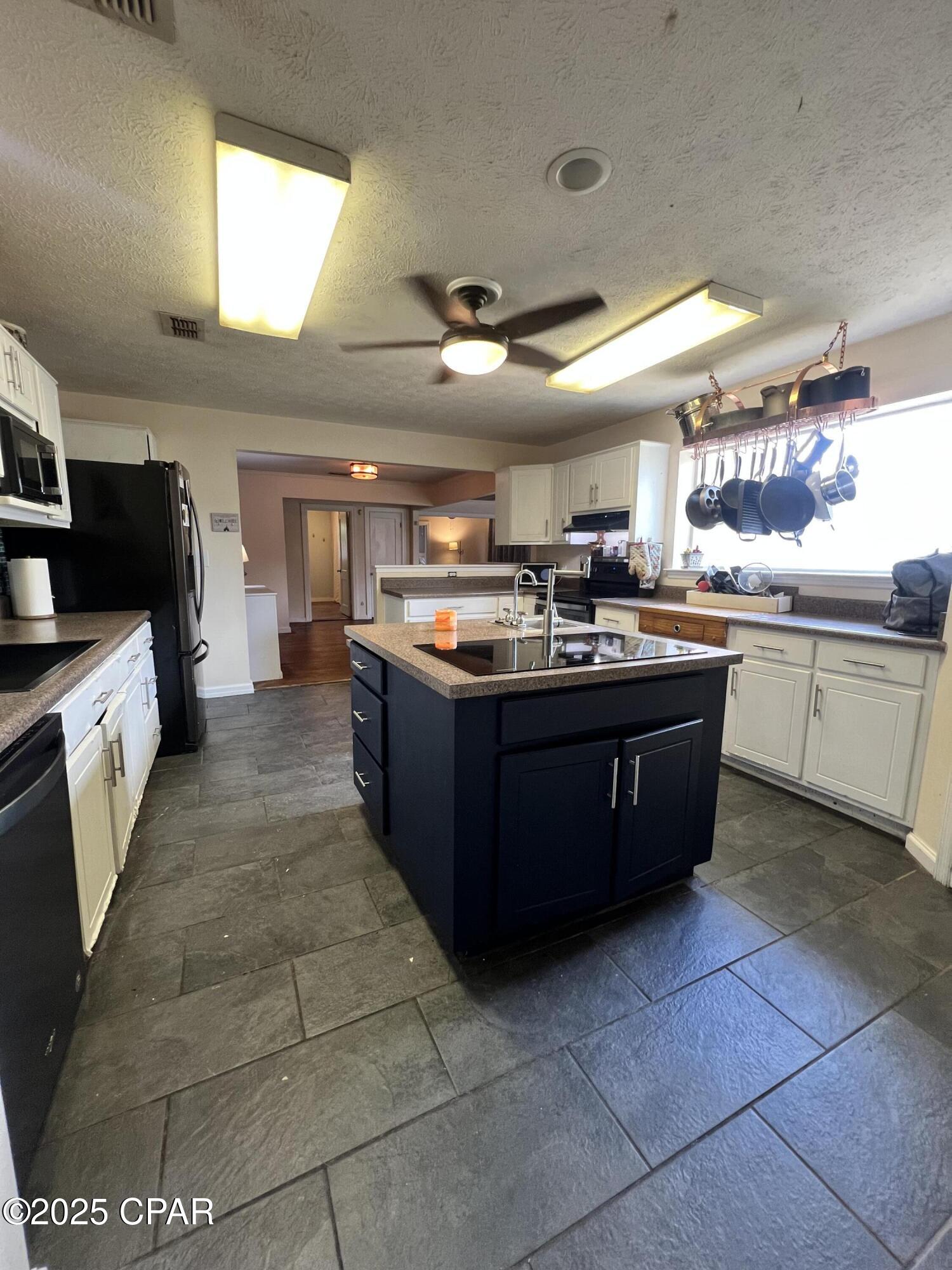 Jkwecembprymleeyascs8cpokavu3fjen8jgg92zhri