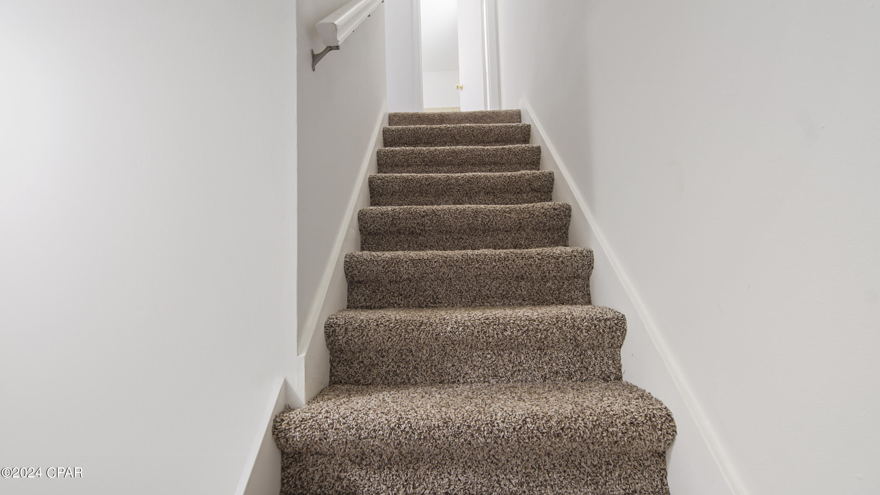 Z4uxlosda Eypcqbu97hxvufwhdqtkktifi3favfkxy