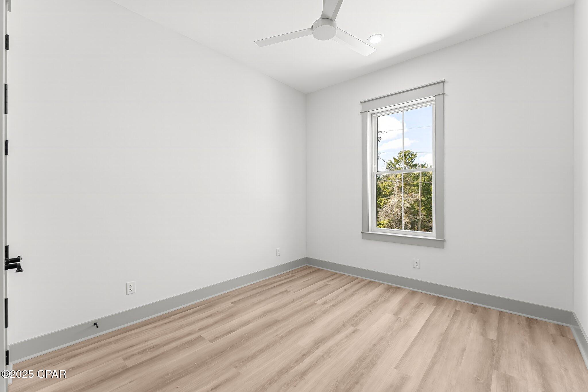 D6yozqvuogvshqyd6ki39j1hrcqwdsq8mfr1kjj6 Ly