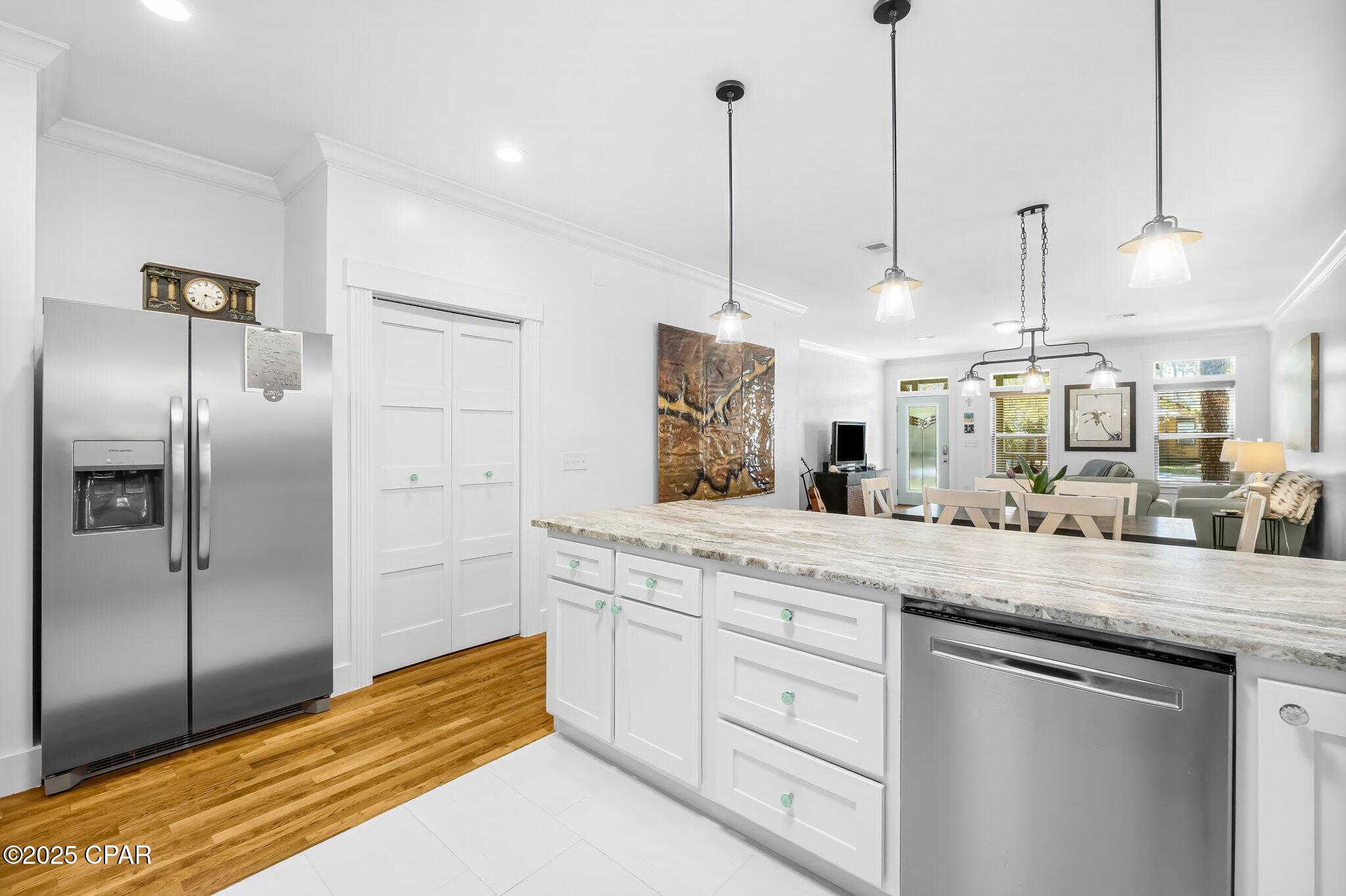 4_urpfe8kmhv_v3z9tf8dxjf4hkh0yxh5umnon2y3ne